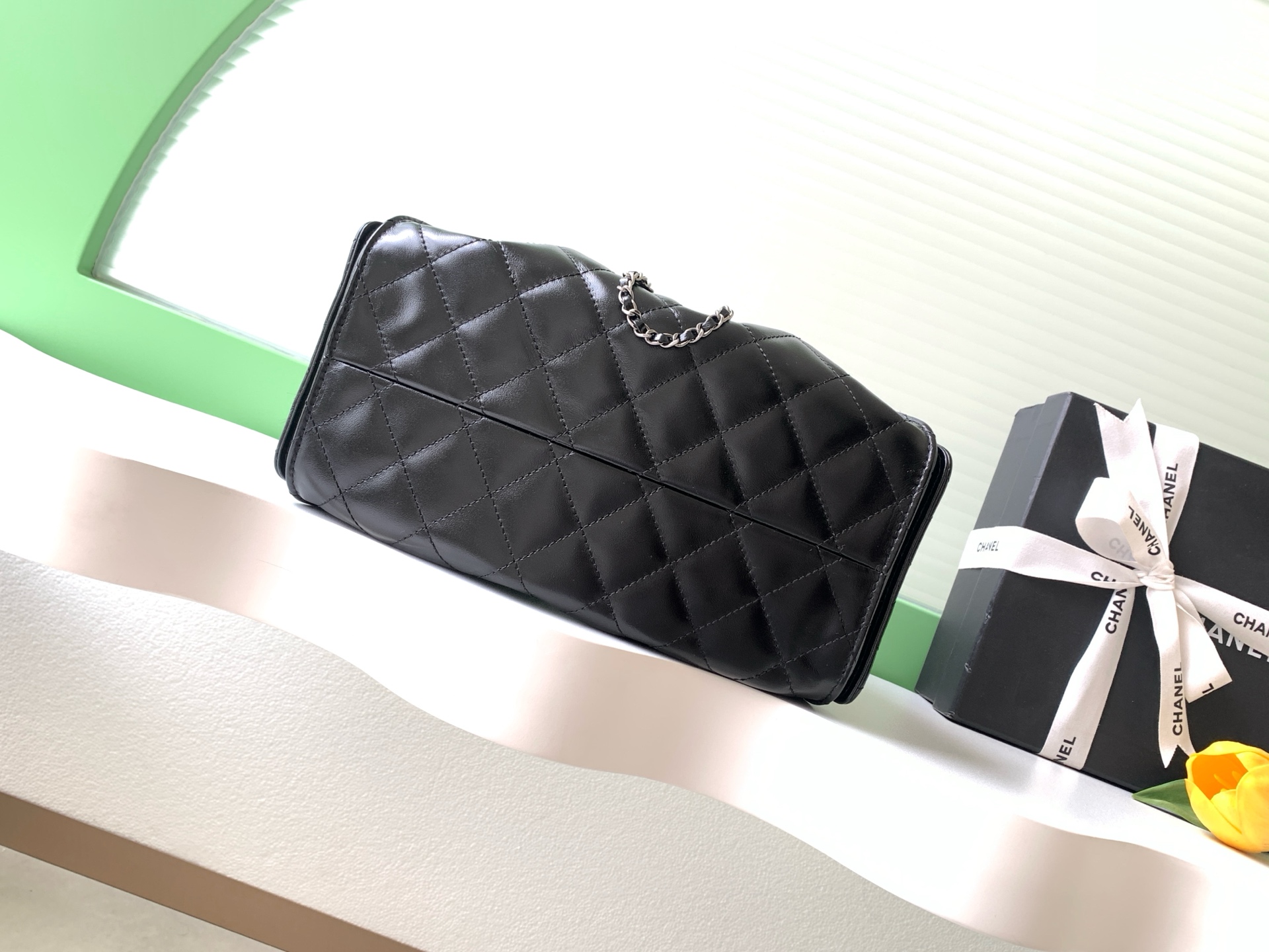 Chanel Style Black Leather Hobo Bag style reference detail image 4 from source 776554