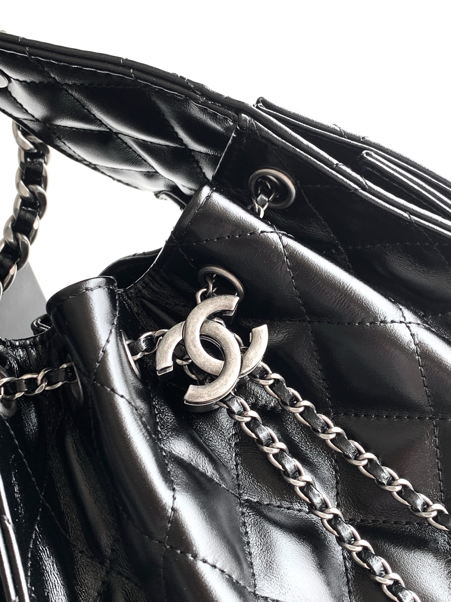 Chanel Style Black Leather Hobo Bag style reference detail image 5 from source 776554