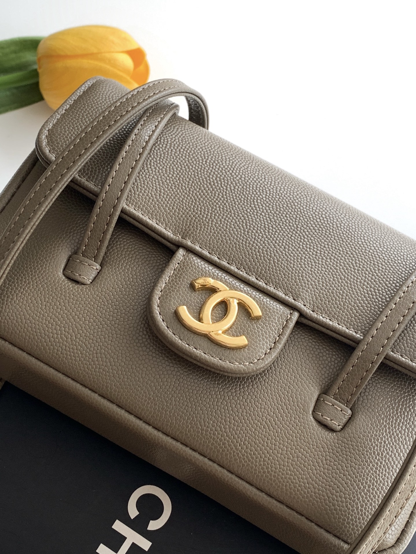 Chanel Style Leather Card Holder Bags detail image 5 from source 776553