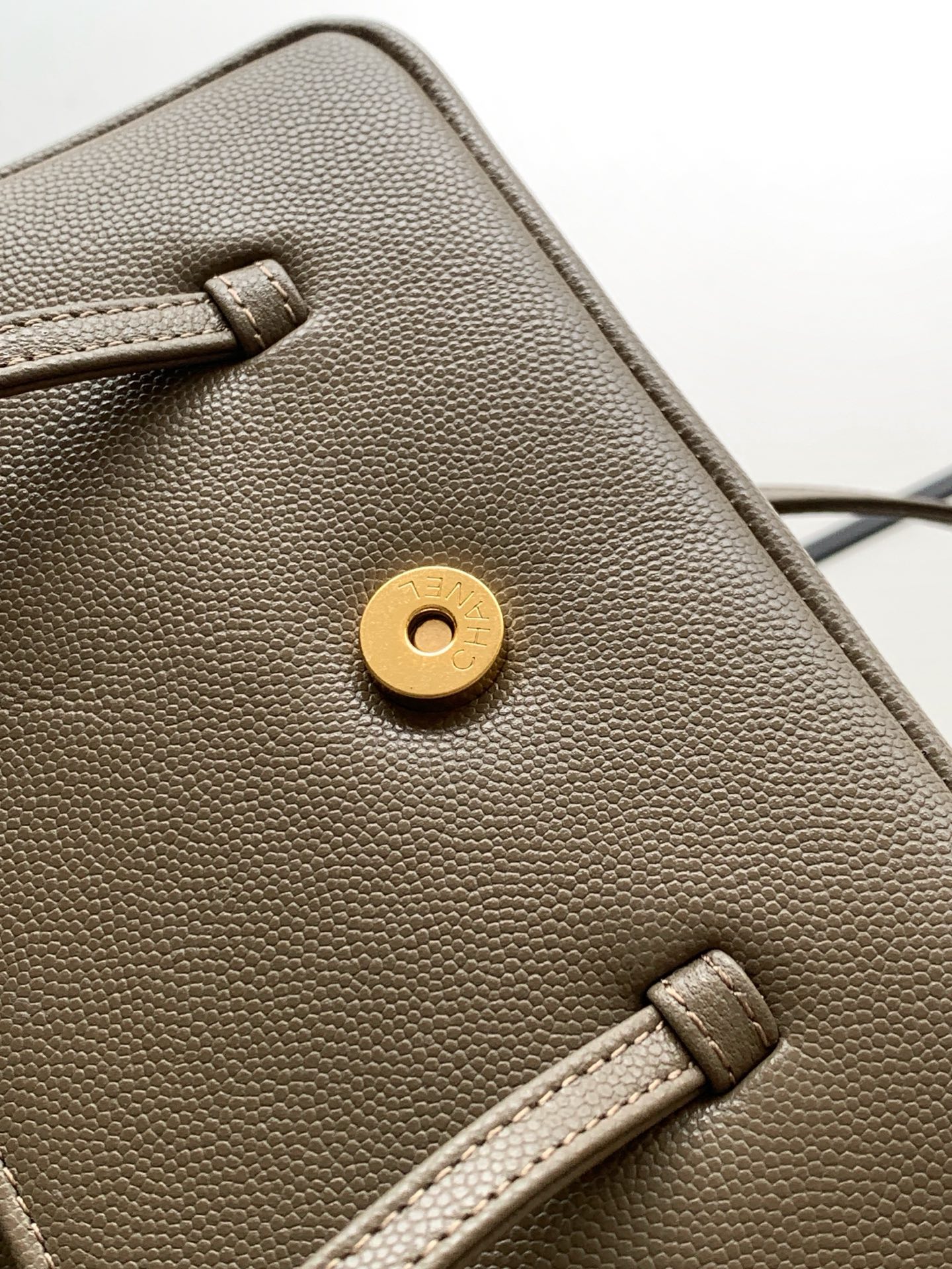 Chanel Style Leather Card Holder Bags detail image 7 from source 776553