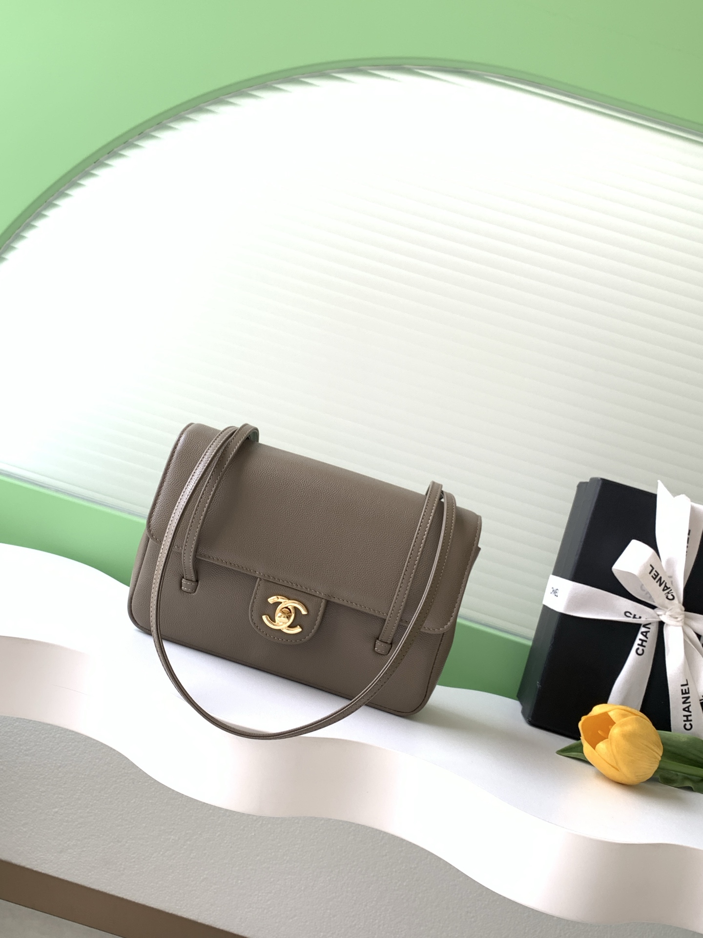 Chanel Style Leather Card Holder Bags detail image 1 from source 776552