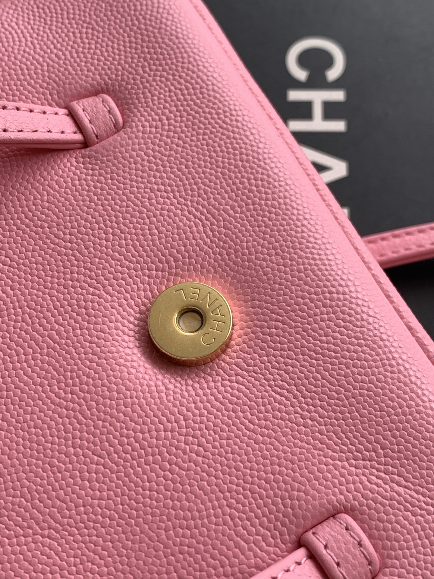 Chanel Style Leather Card Holder Bags detail image 7 from source 776551