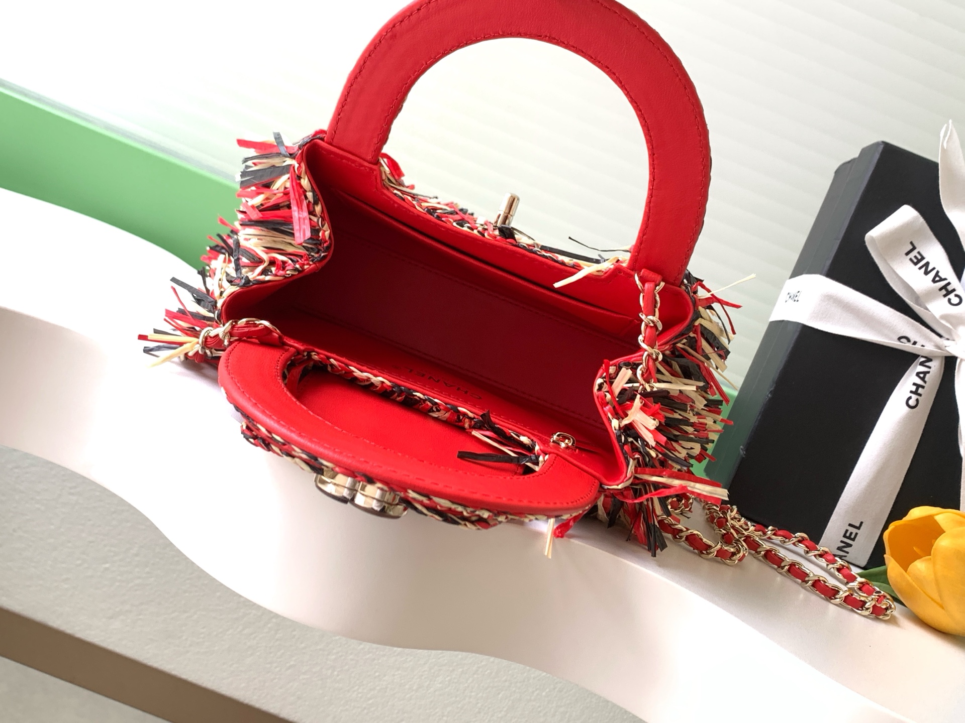 Chanel Style Chain Bag style reference detail image 8 from source 785994