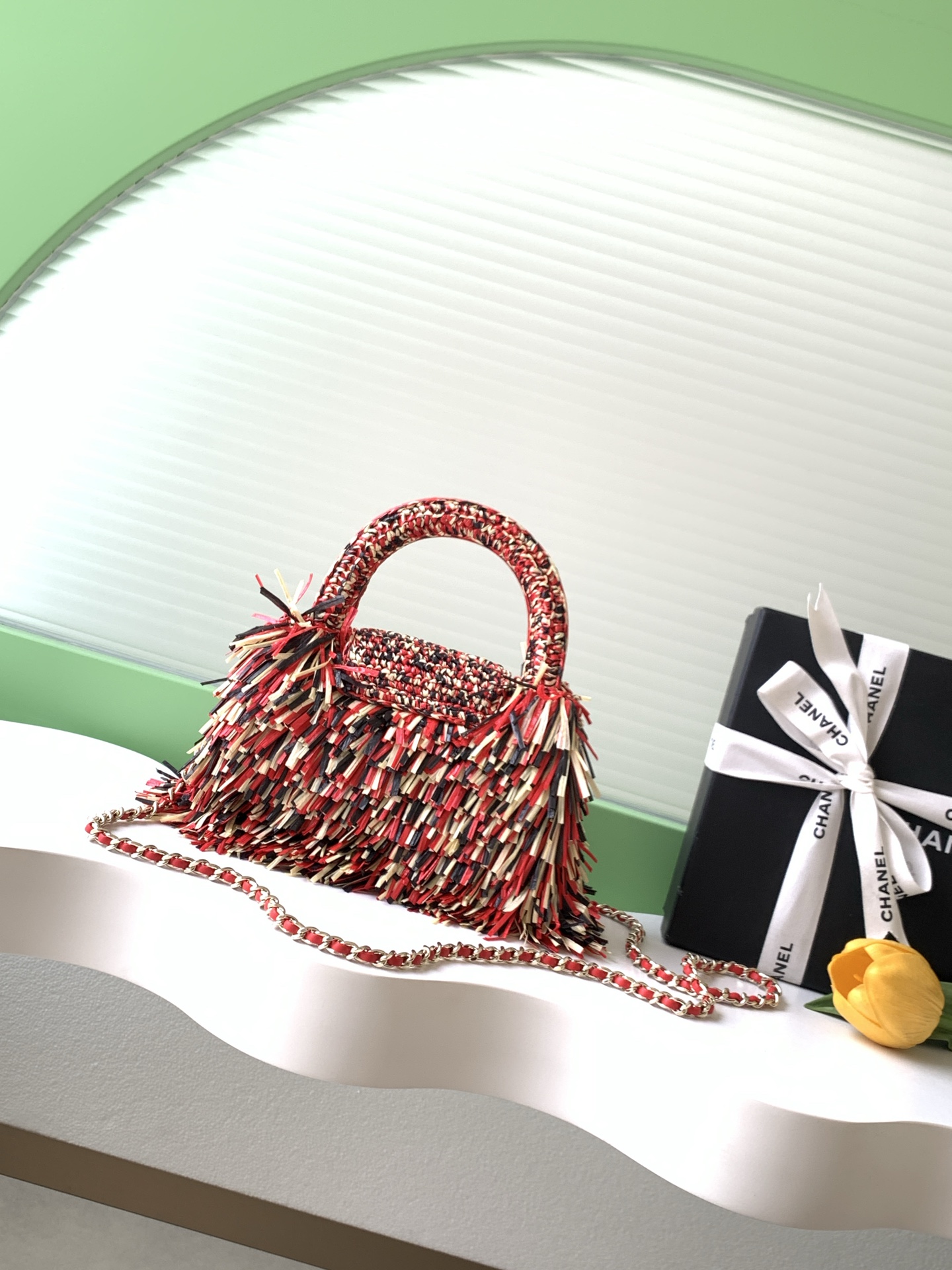 Chanel Style Chain Bag style reference detail image 3 from source 785994