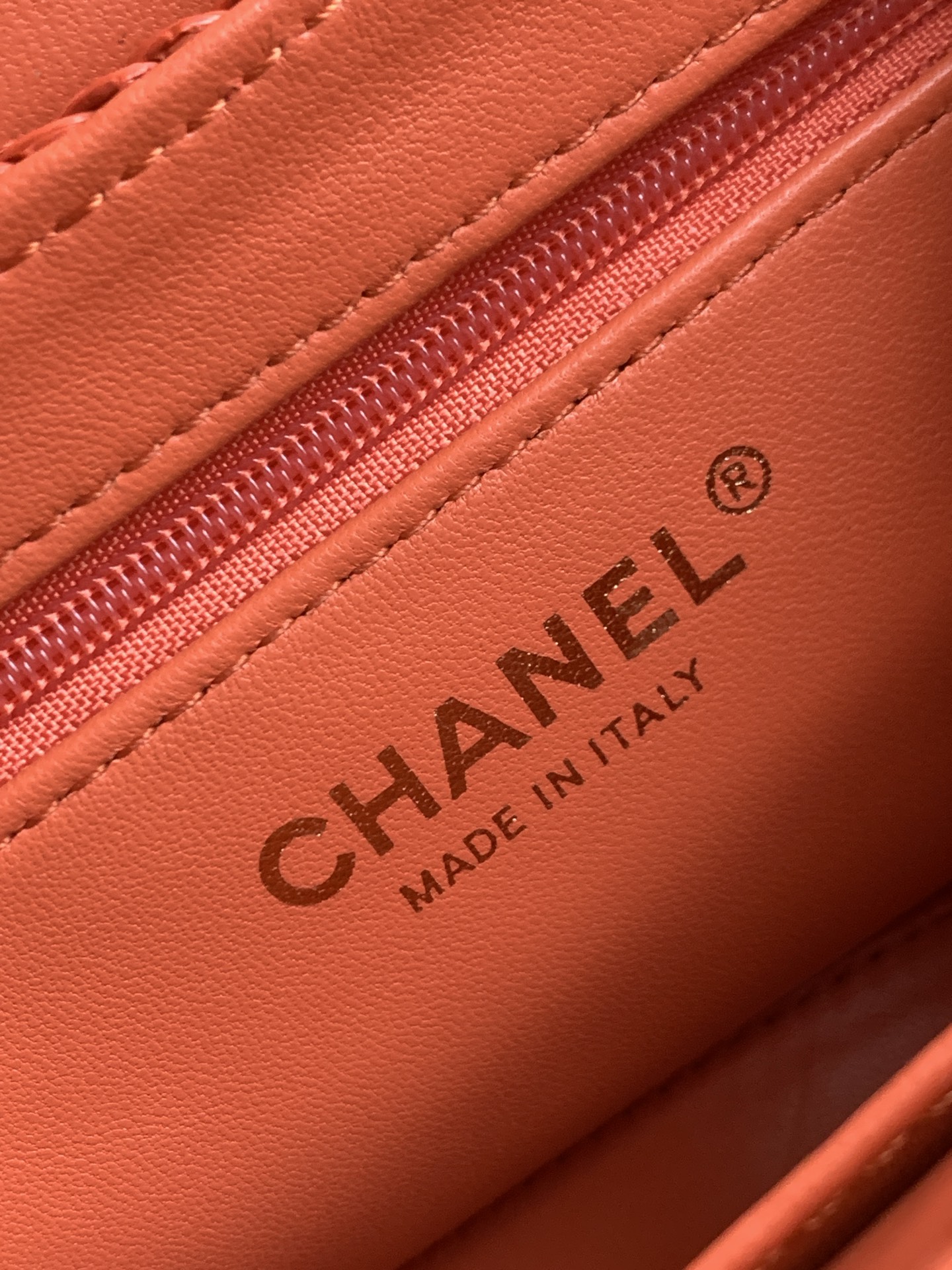 Chanel Style Chain Bag style reference detail image 9 from source 785996