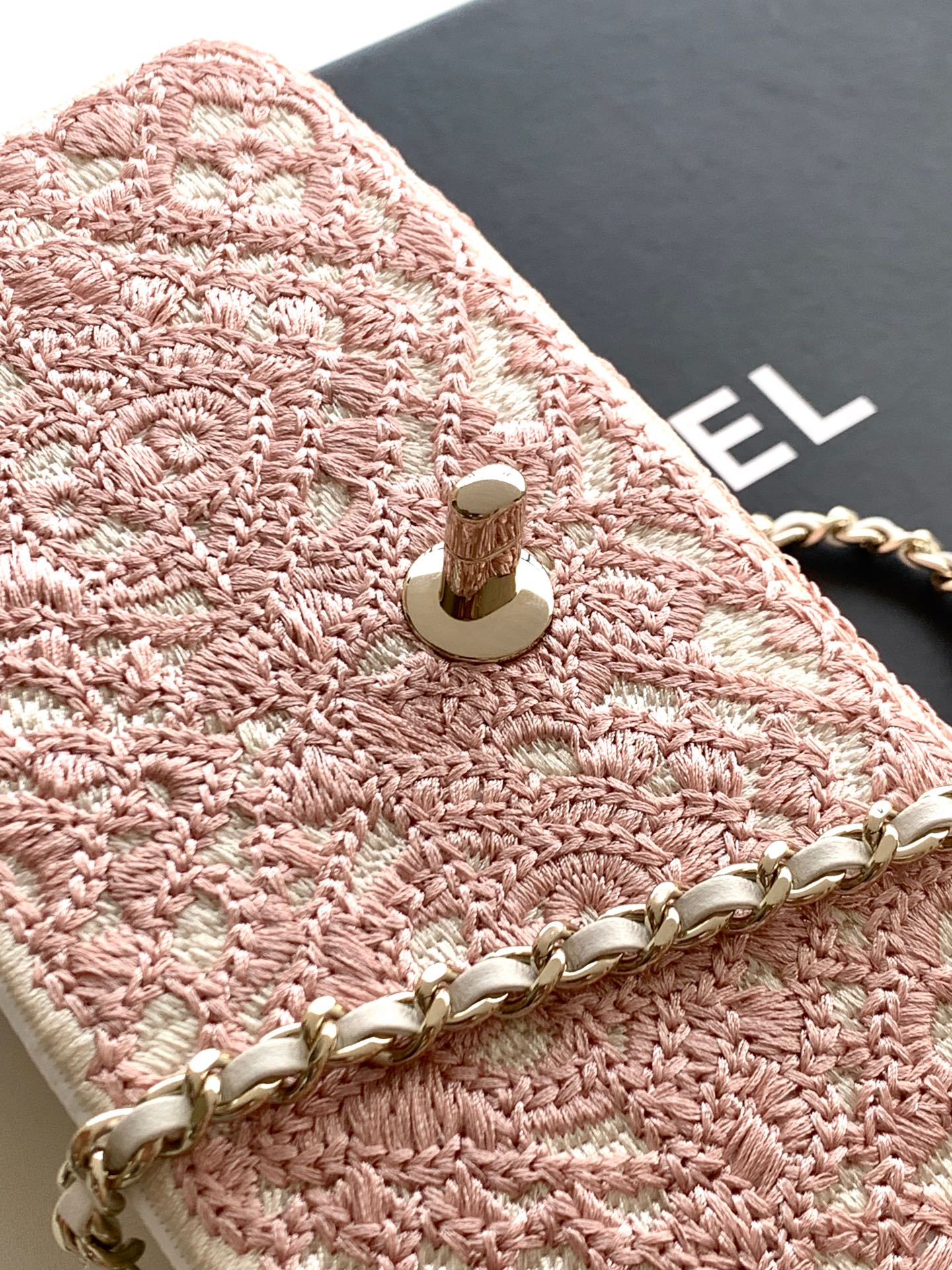 Chanel Style Pink Leather Bag style reference detail image 7 from source 785999