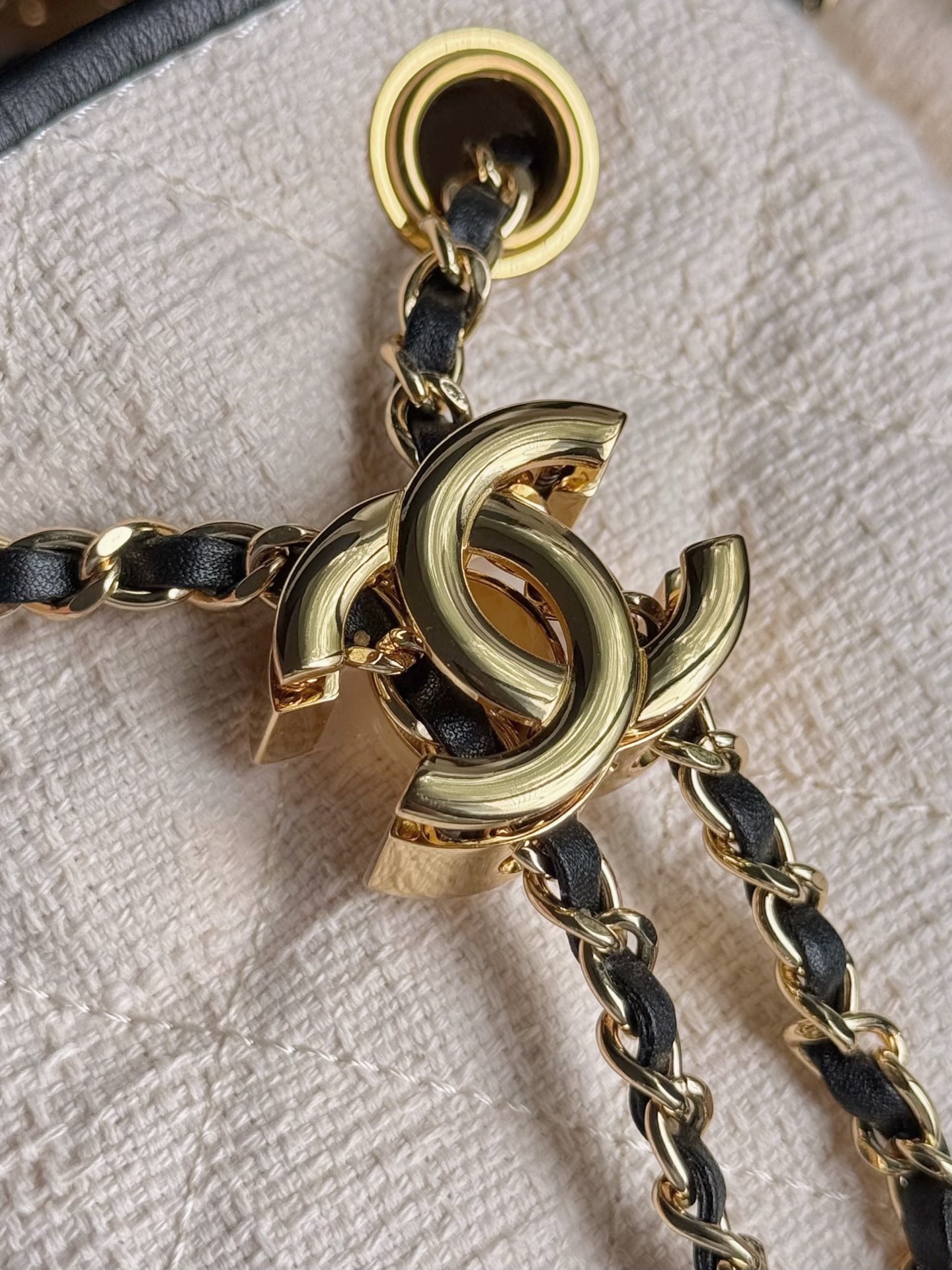 CHANEL 25 Small Handbag