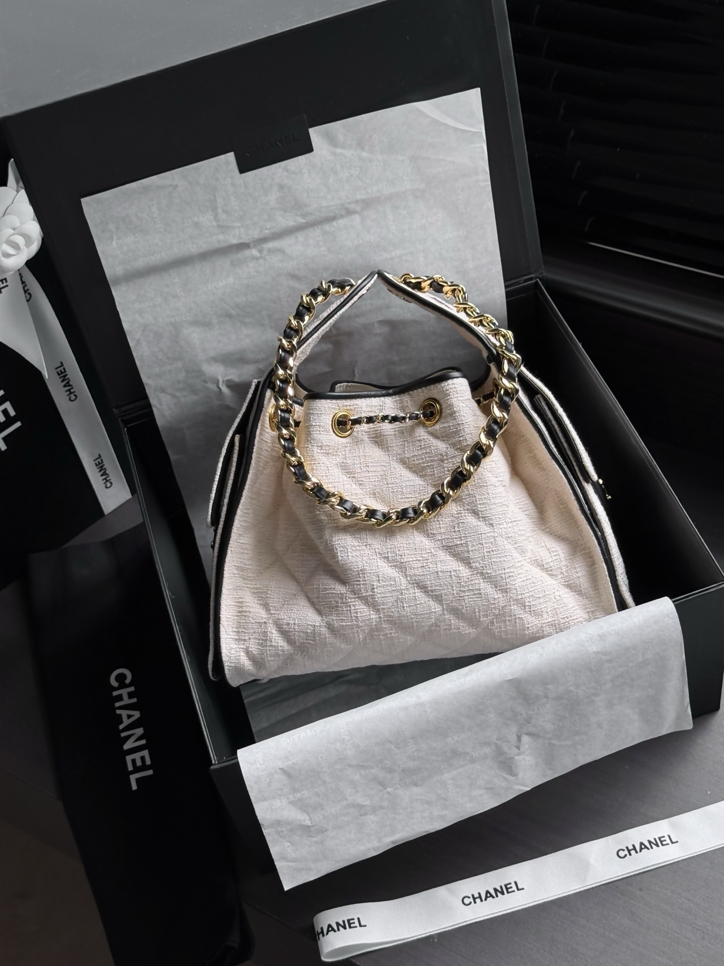 CHANEL 25 Small Handbag