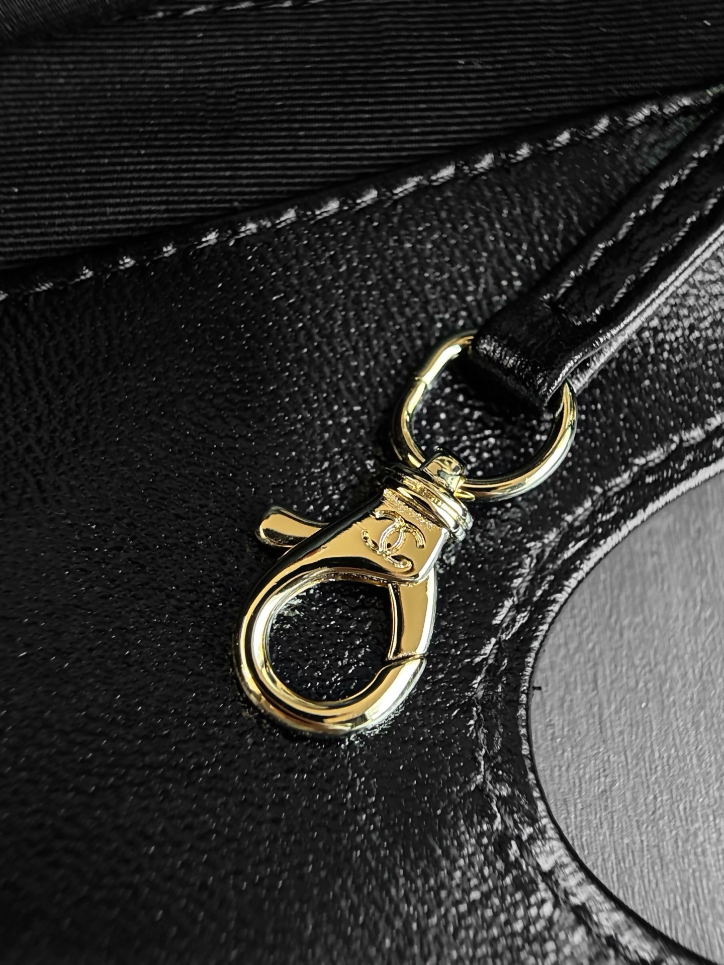 Chanel Thirty One Mini Tote Bag