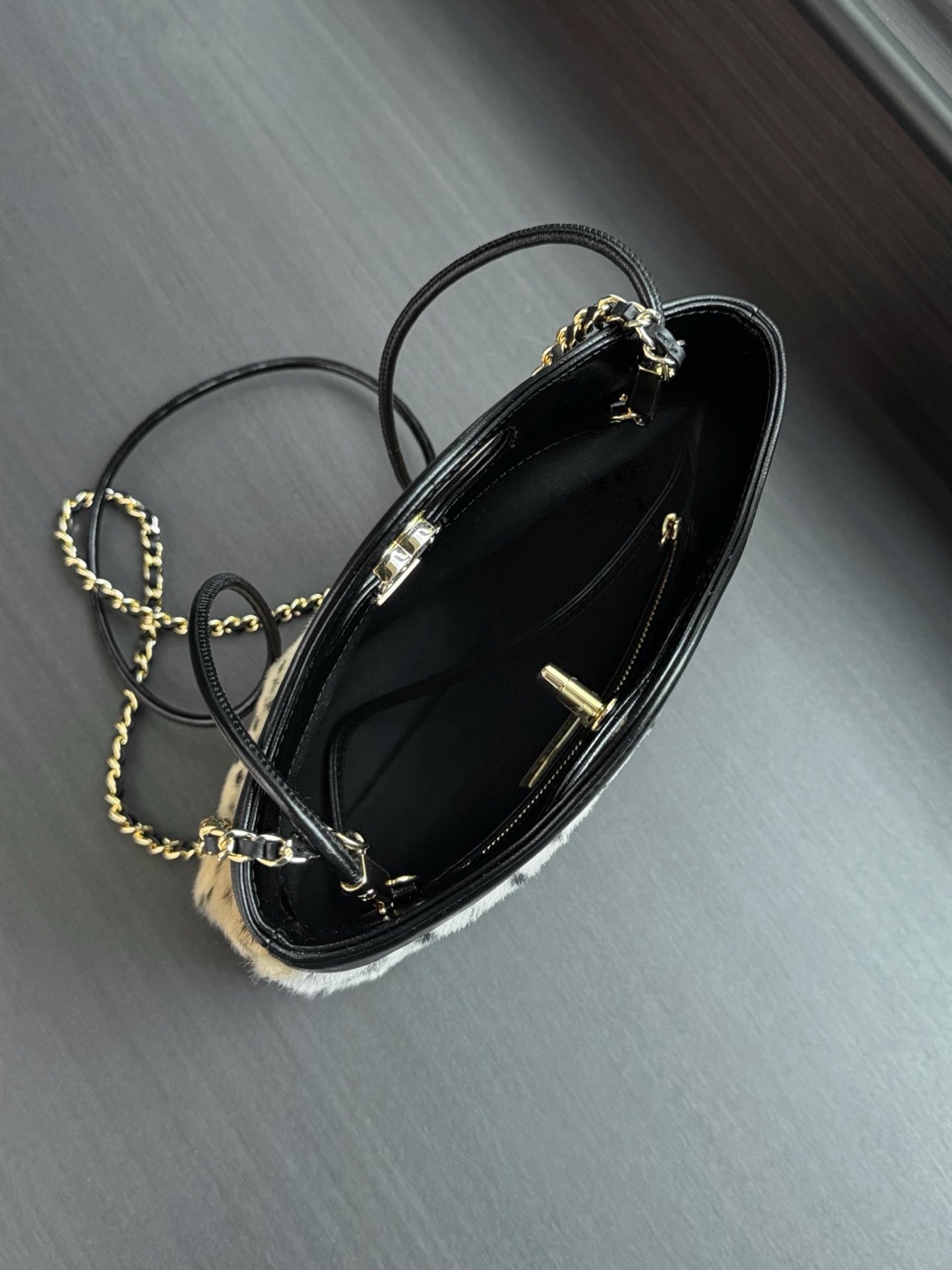 Chanel Thirty One Mini Tote Bag