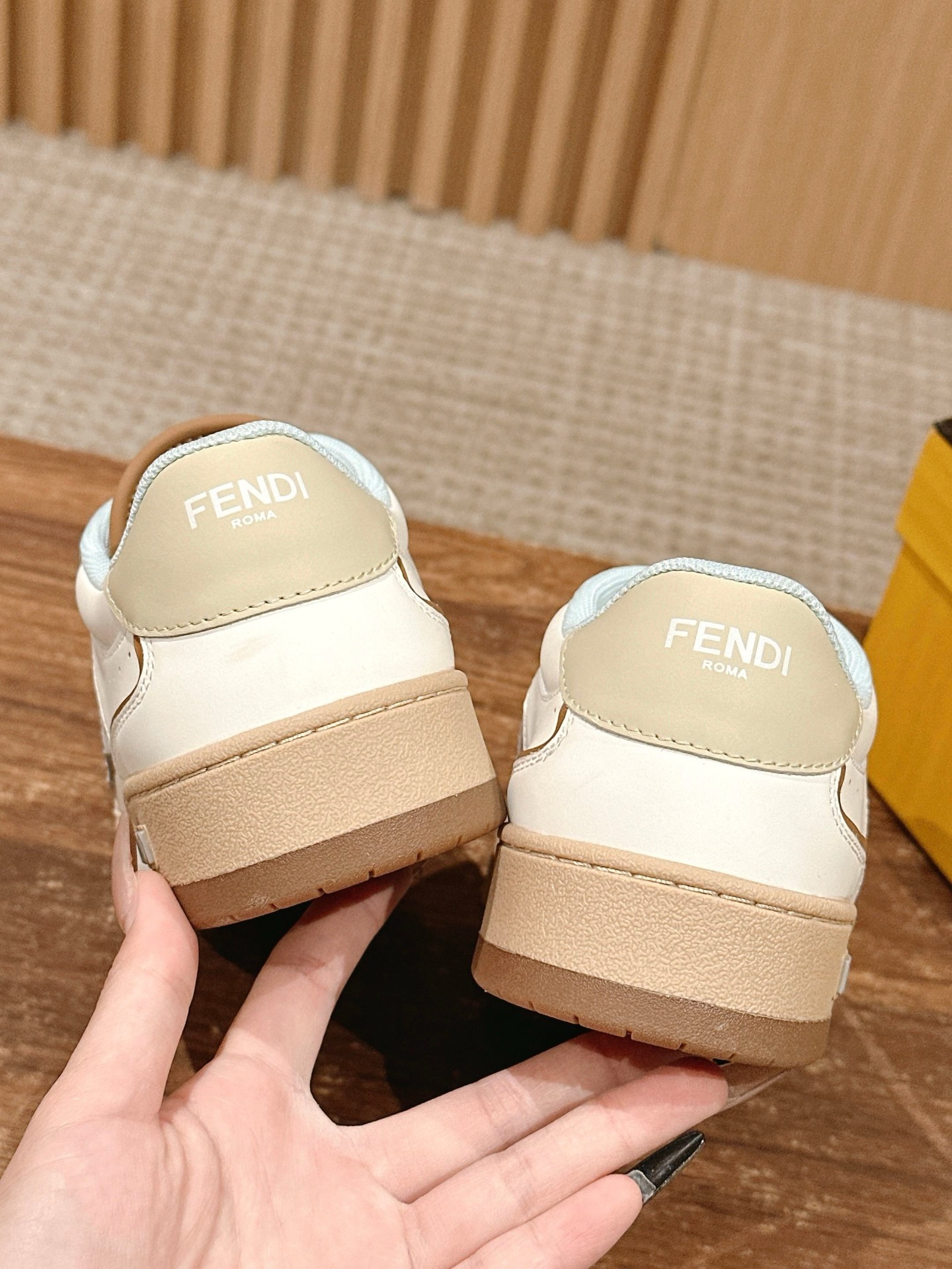 Fendi Style Leather Men's Shoes style reference detail image 8 from source 781839