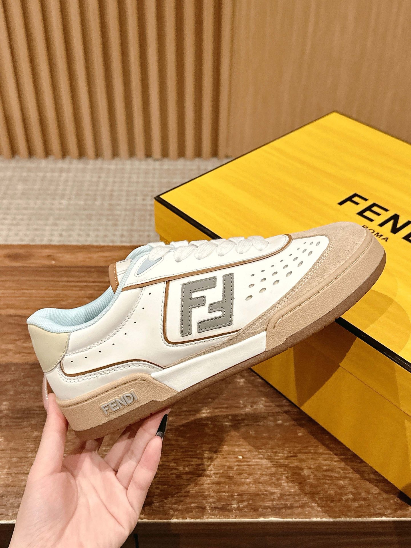 Fendi Style Leather Men's Shoes style reference detail image 5 from source 781839