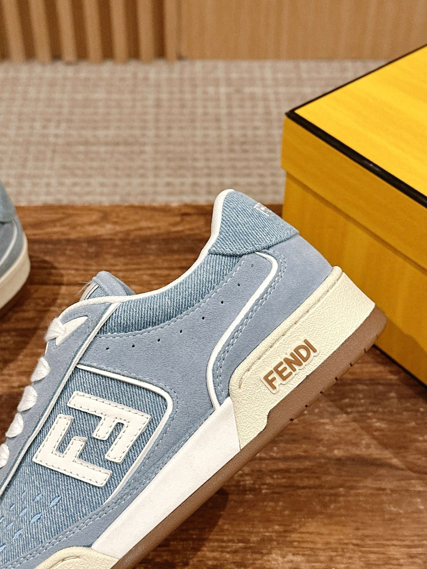 Fendi Style Leather Men's Shoes style reference detail image 8 from source 781838