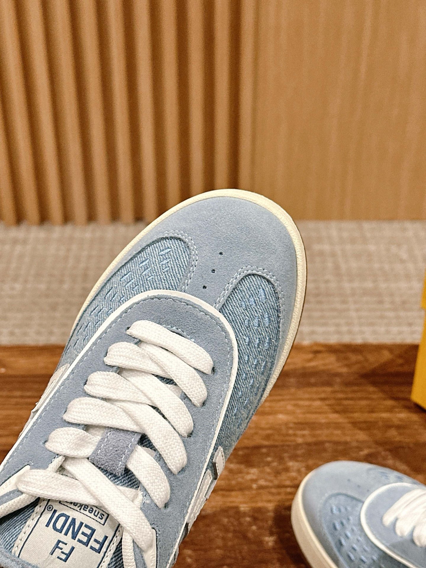Fendi Style Leather Men's Shoes style reference detail image 7 from source 781838