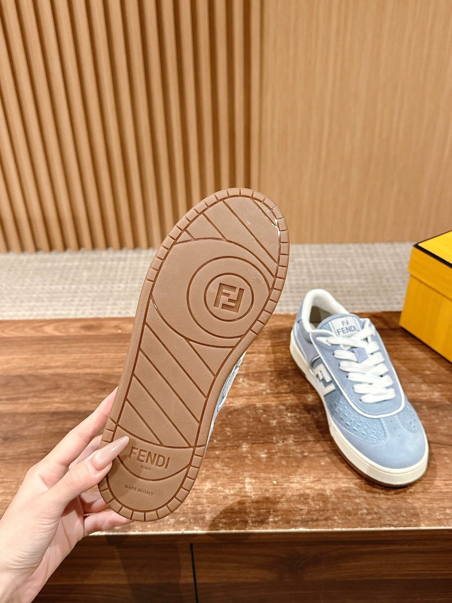 Fendi Style Leather Men's Shoes style reference detail image 9 from source 781838