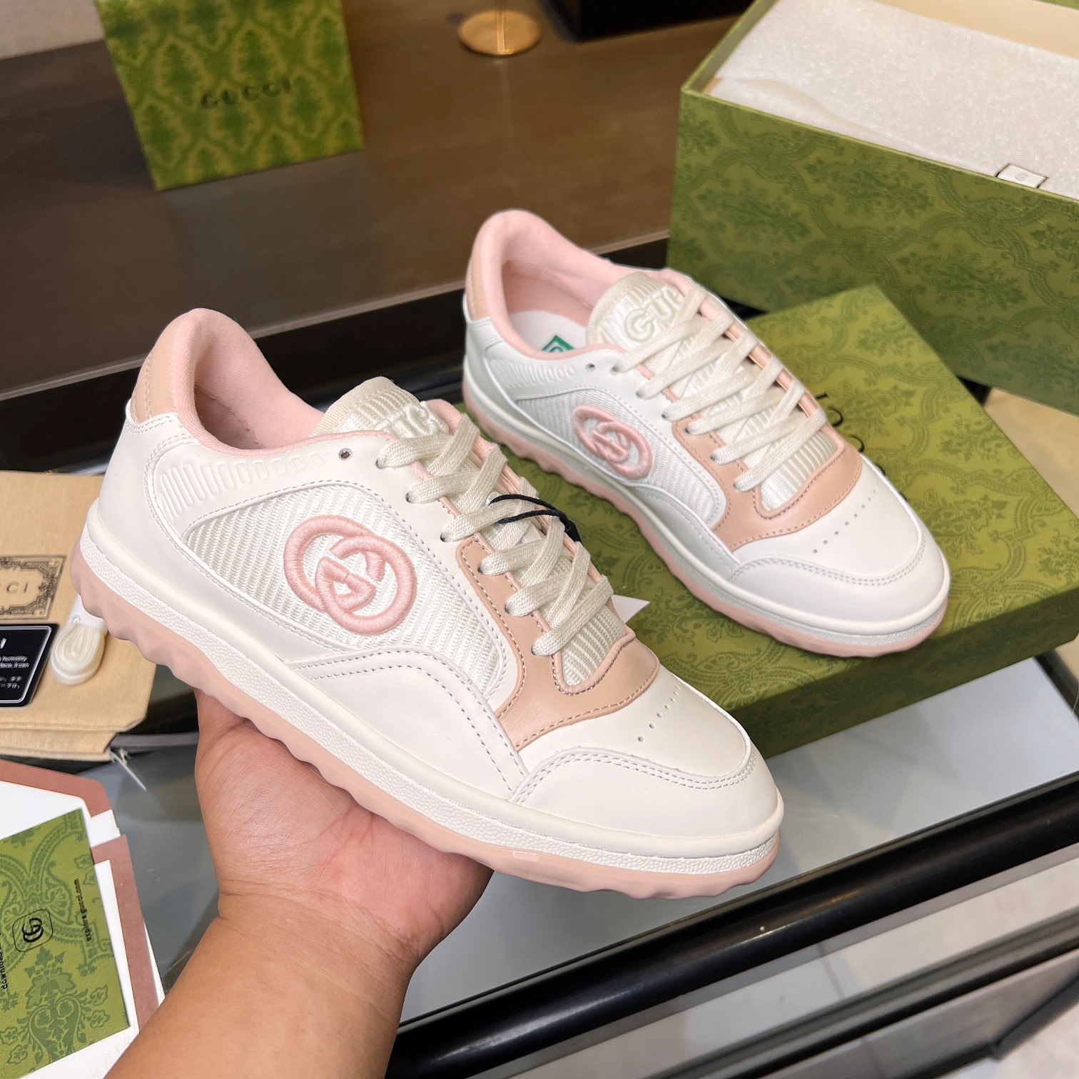 Gucci Style Men's Shoes Lookbook Reference image 1