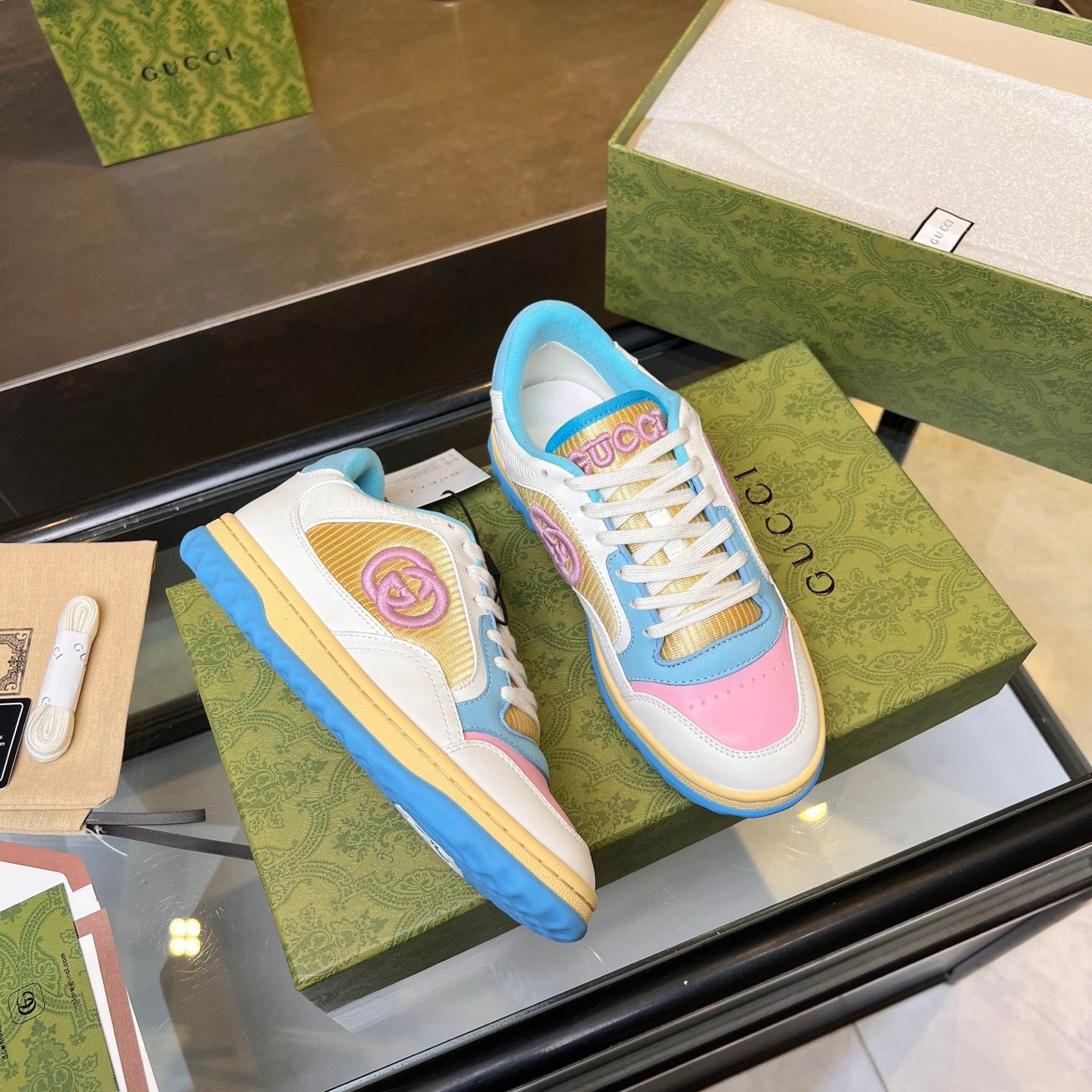 Gucci Style Men's Shoes Lookbook Reference image 2