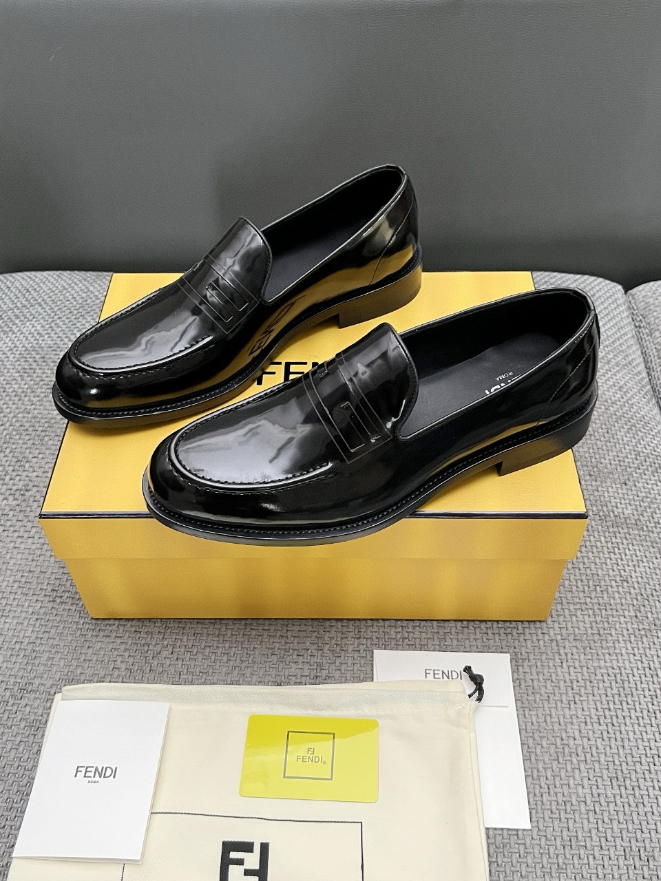 Fendi Style Leather Men's Shoes style reference detail image 3 from source 781841