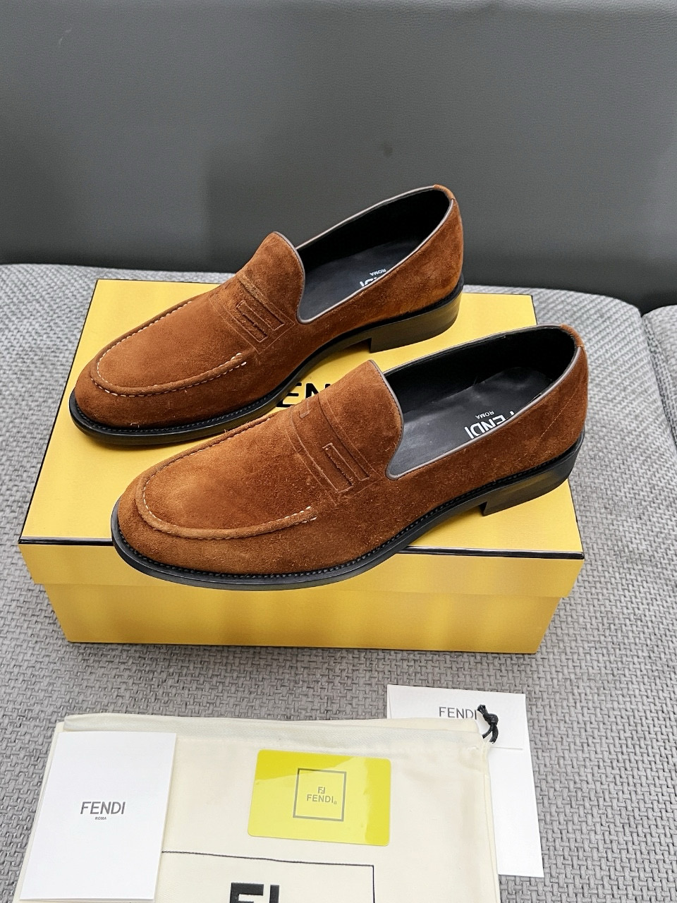 Fendi Style Leather Men's Shoes style reference detail image 5 from source 781842