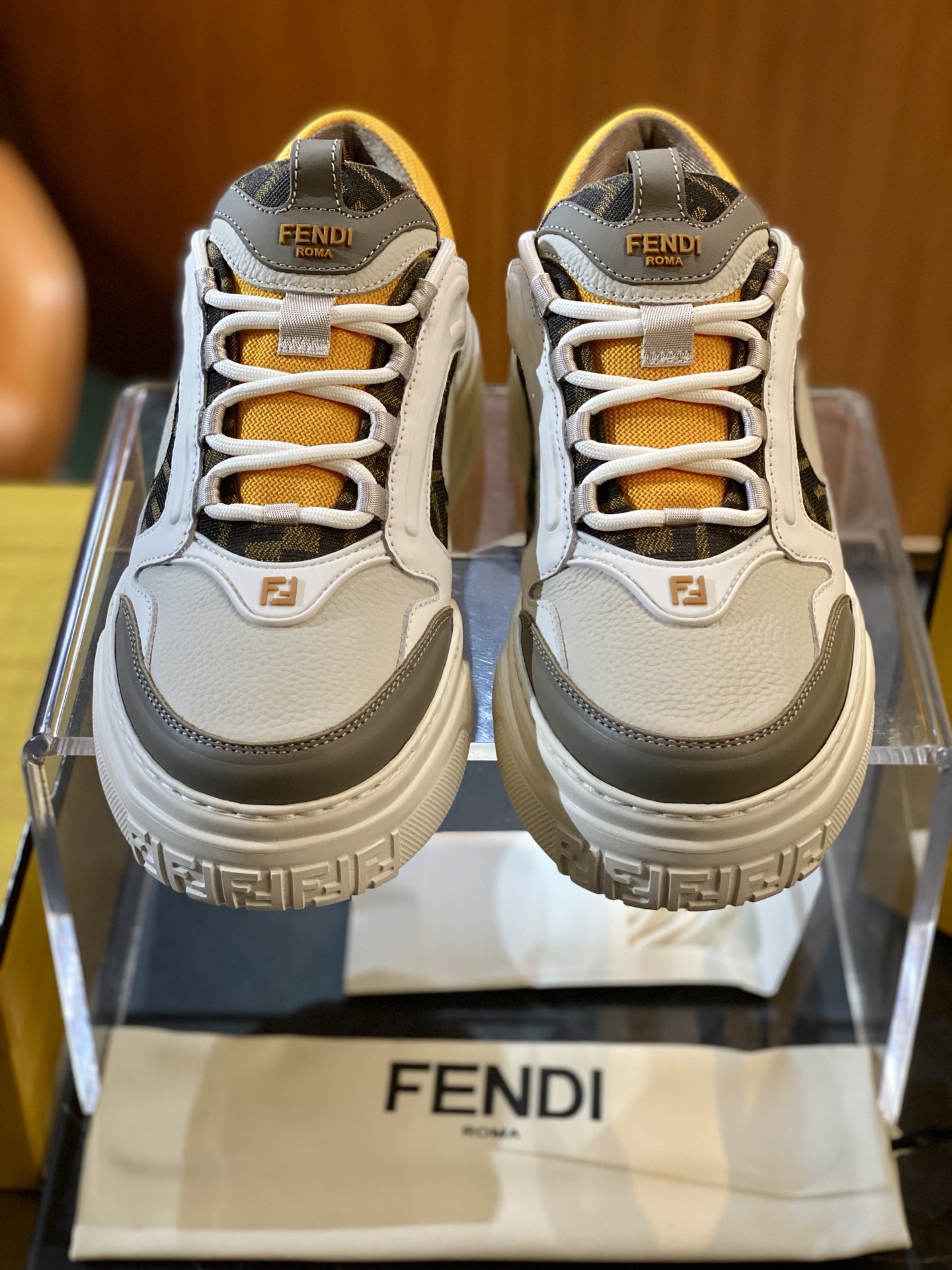 Fendi Style Leather Men's Shoes style reference detail image 3 from source 781844