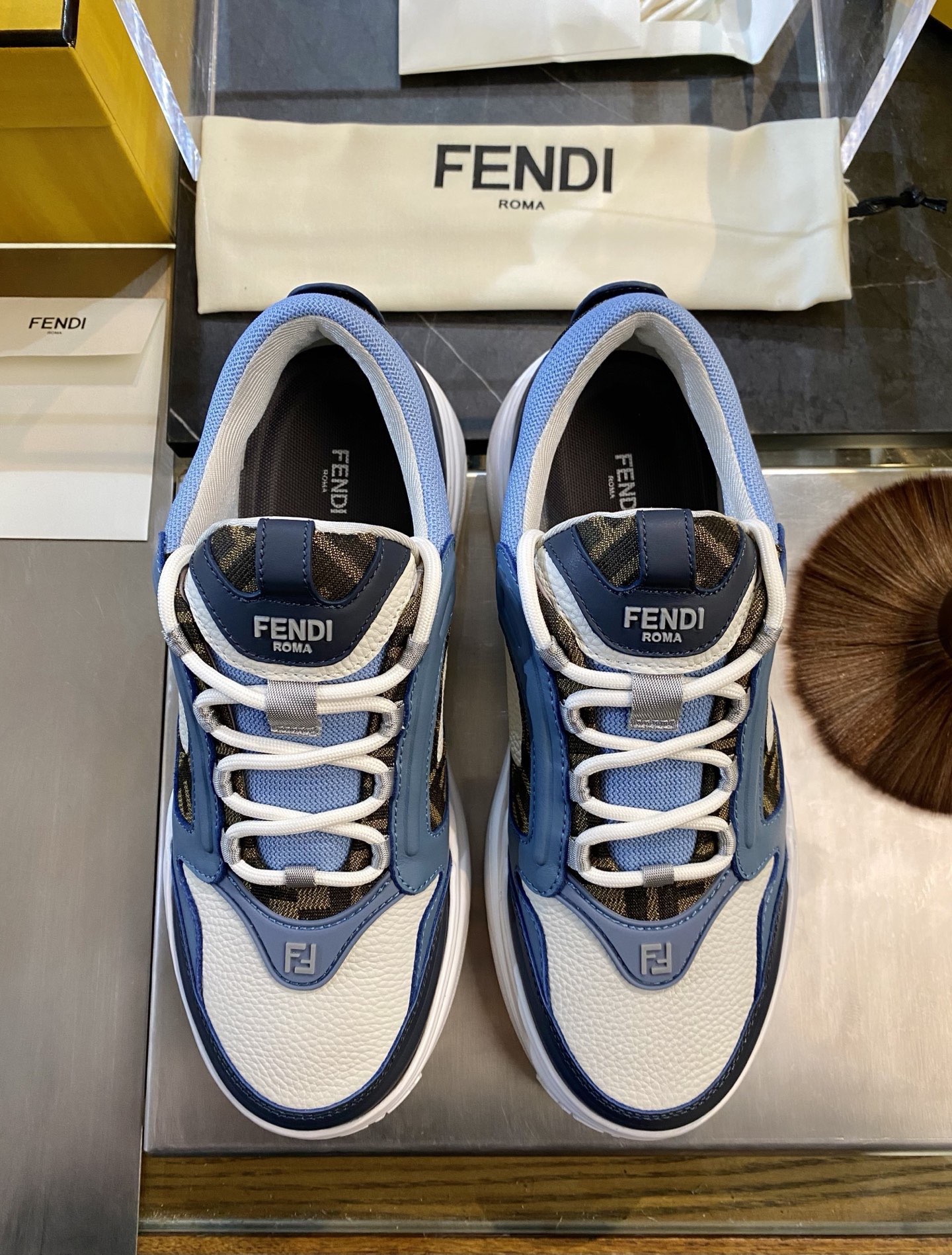 Fendi Style Leather Men's Shoes style reference detail image 4 from source 781843