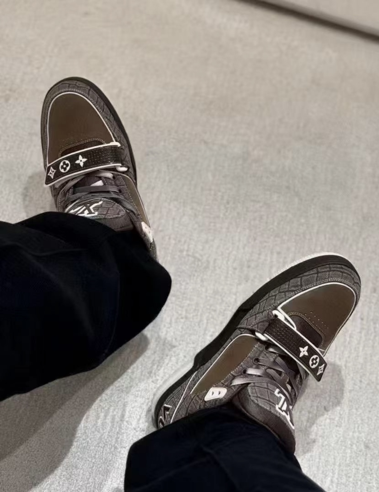 LV Style Black Leather Men's Shoes Lookbook Reference image 1