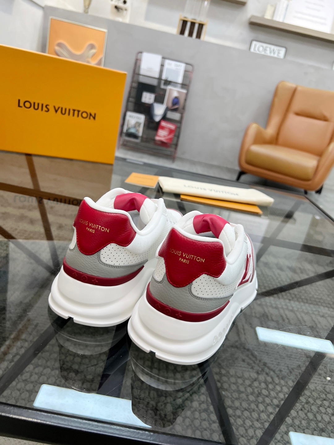 LV Style Leather Men's Shoes style reference detail image 8 from source 780770