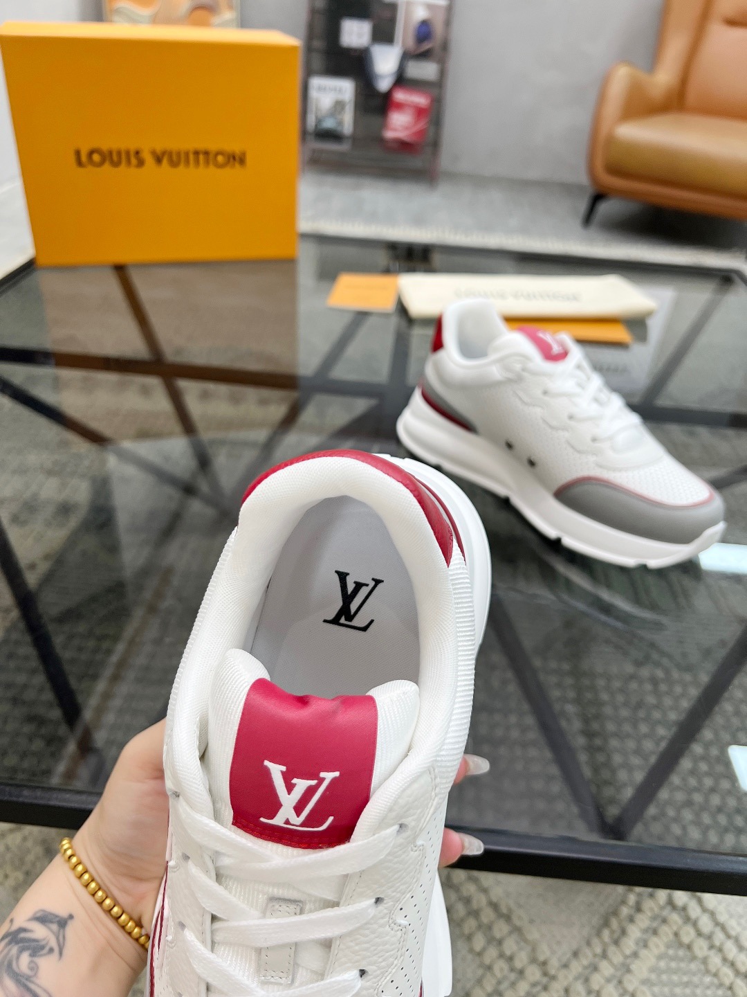 LV Style Leather Men's Shoes style reference detail image 7 from source 780770