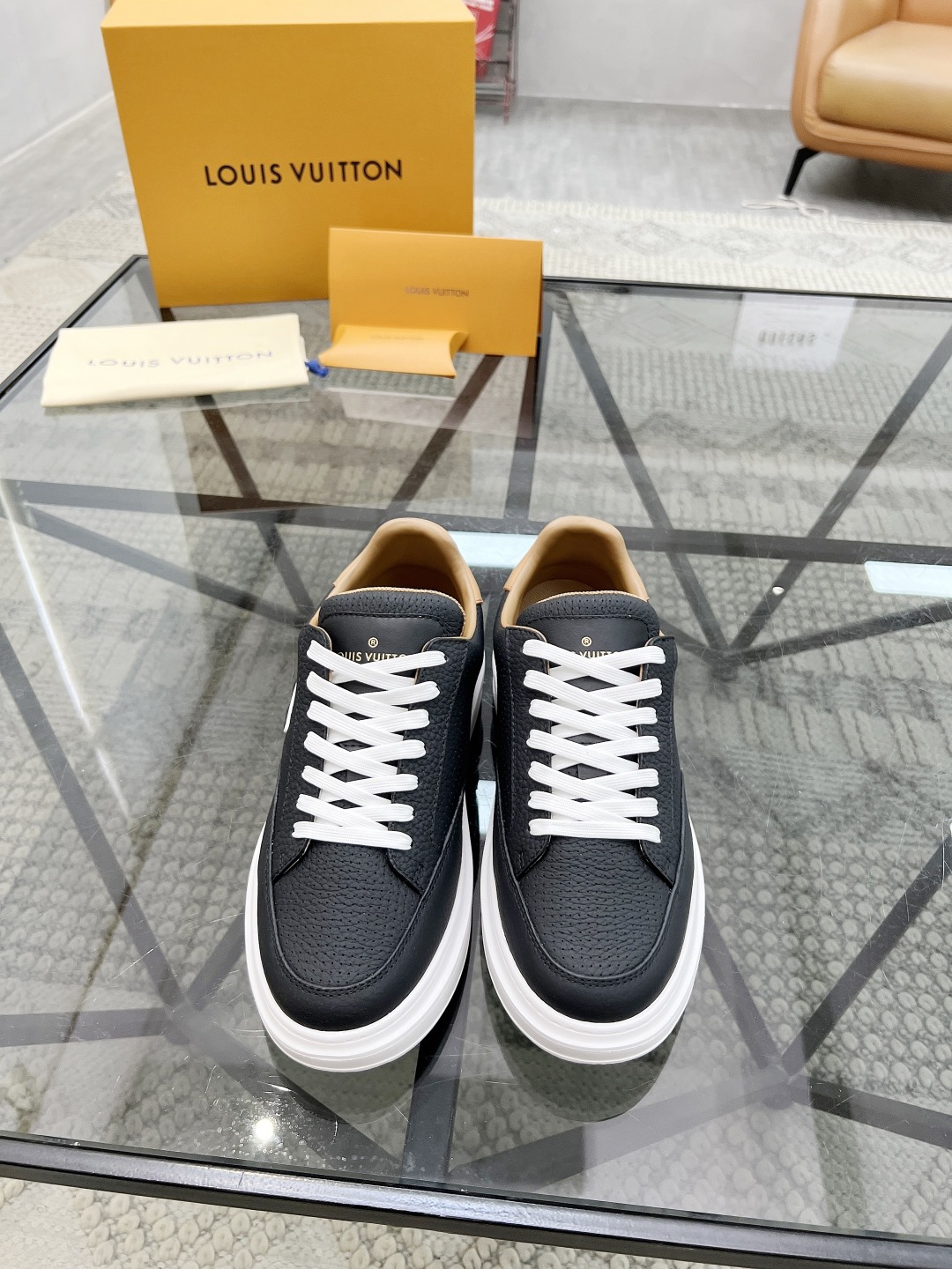 LV Style Leather Men's Shoes style reference detail image 3 from source 780779