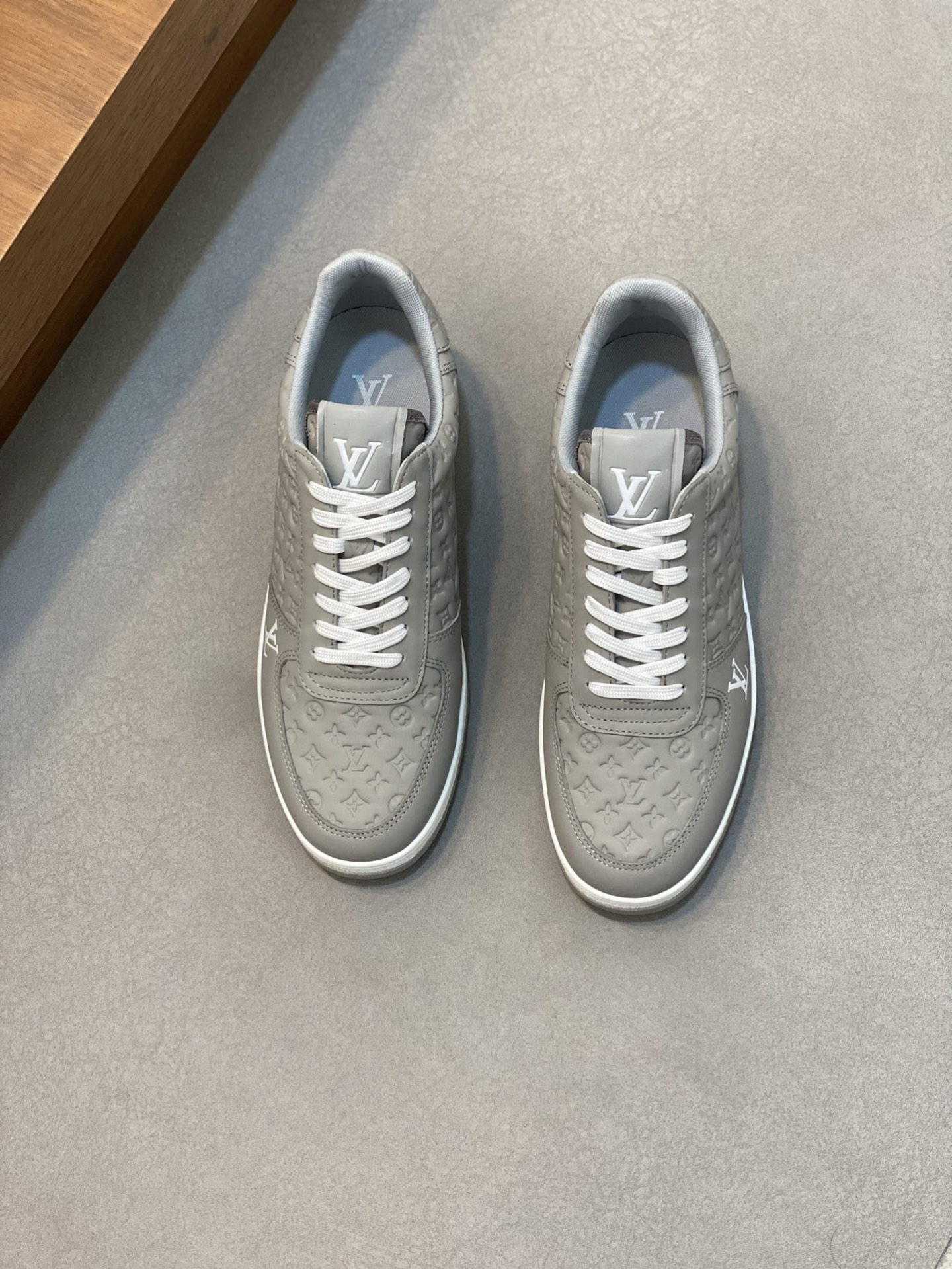 LV Style Leather Men's Shoes Lookbook Reference image 1
