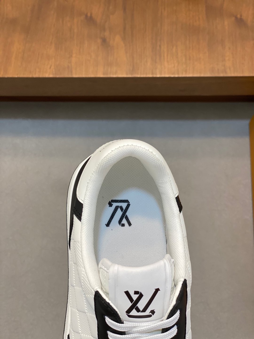 LV Style Leather Men's Shoes style reference detail image 6 from source 780795