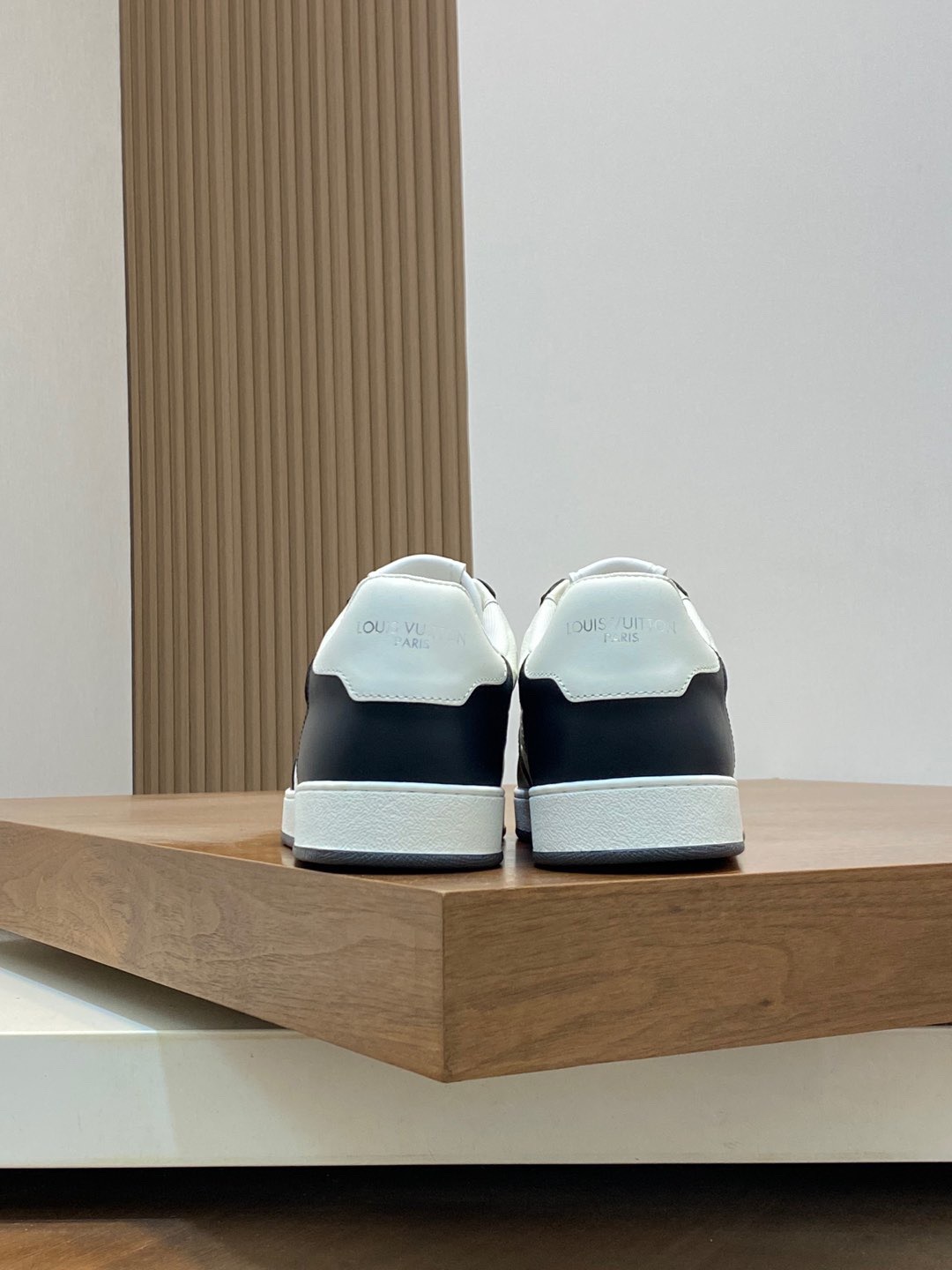 LV Style Leather Men's Shoes style reference detail image 7 from source 780795