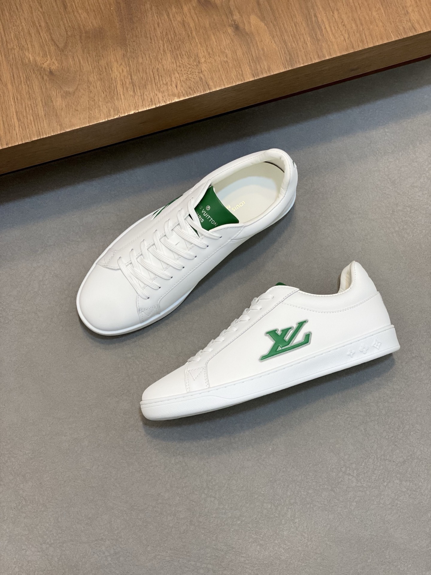 LV Style Leather Men's Shoes style reference detail image 9 from source 780791