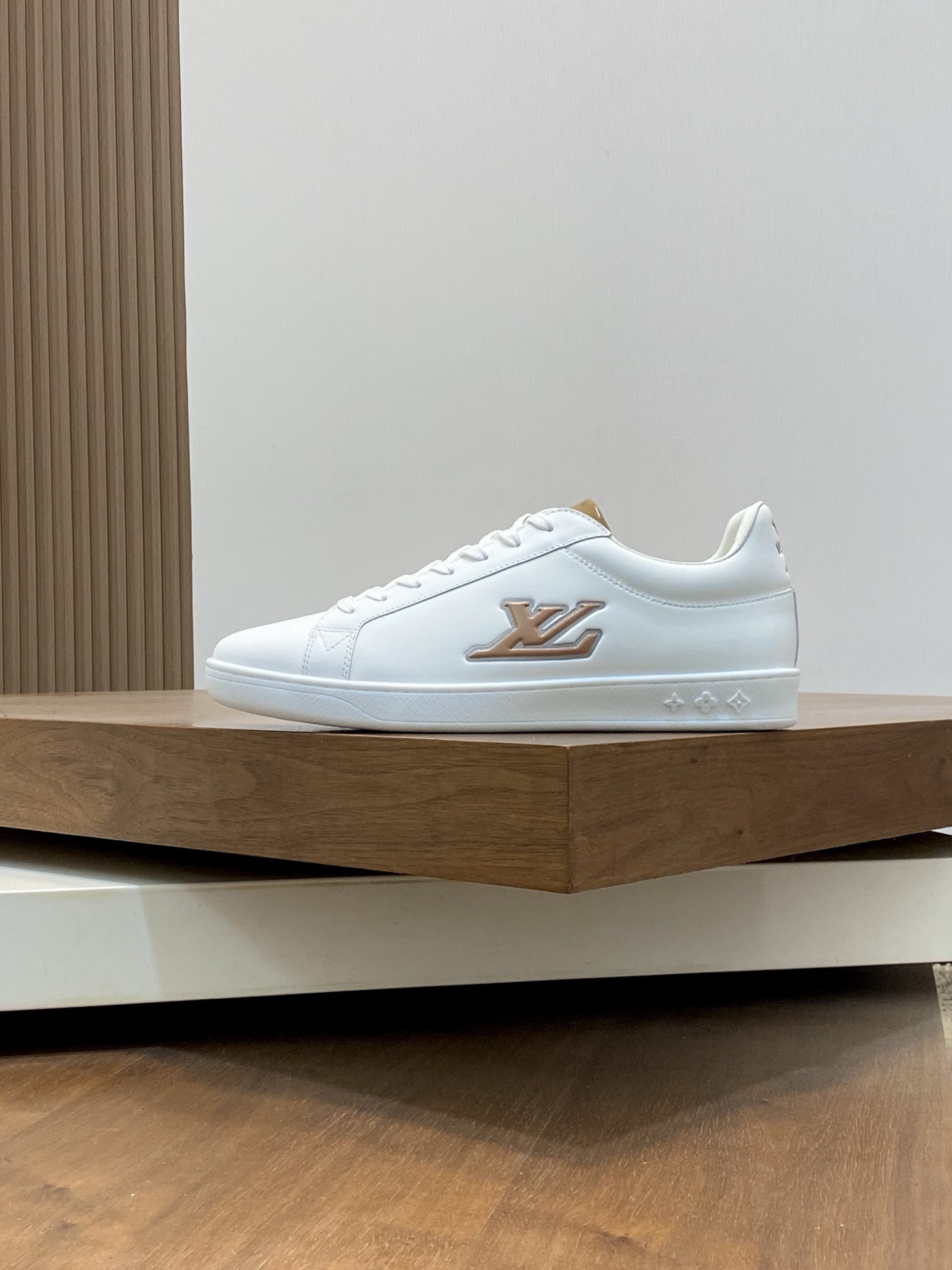 LV Style Leather Men's Shoes Lookbook Reference image 2