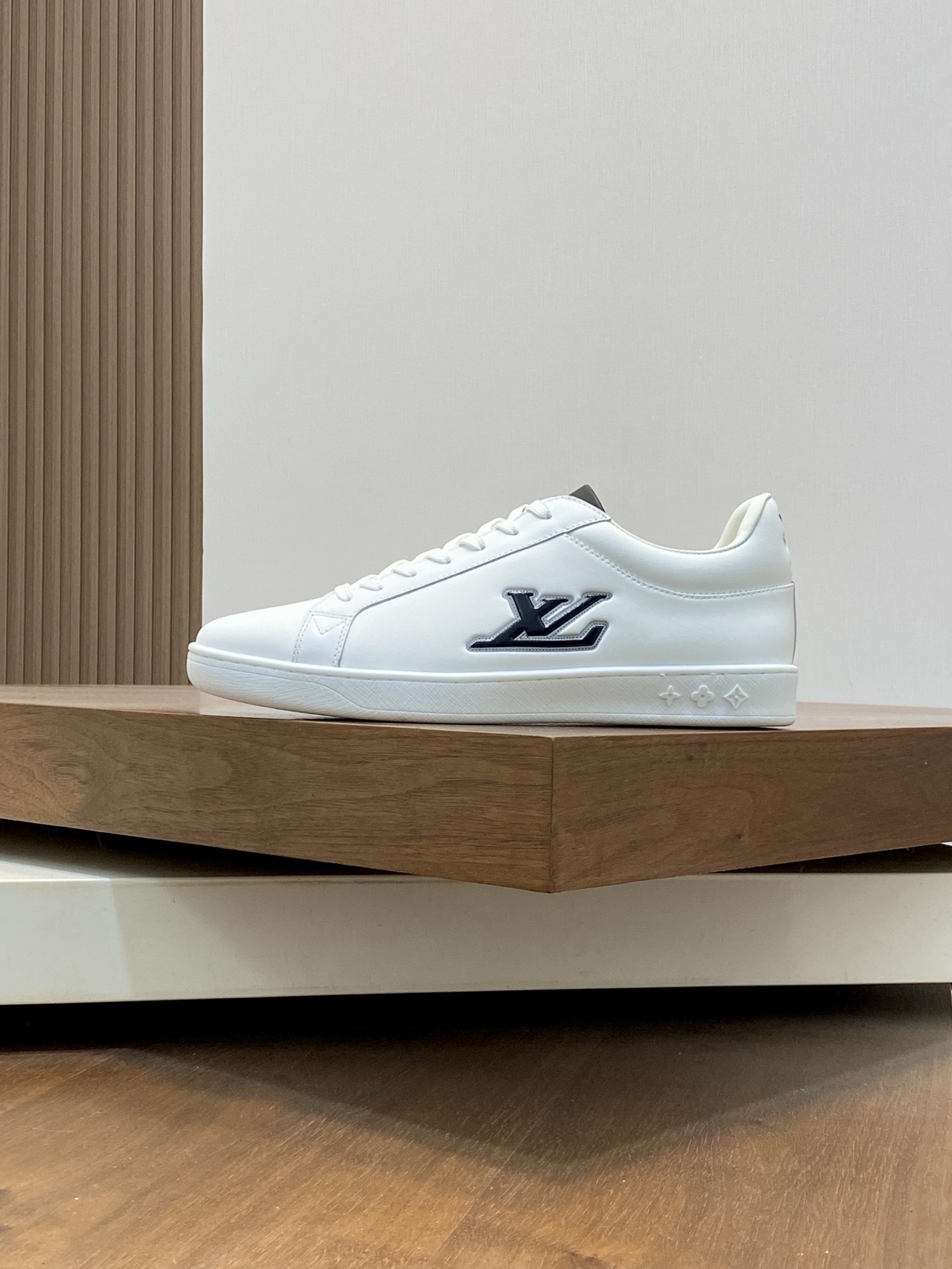 LV Style Leather Men's Shoes Lookbook Reference image 2
