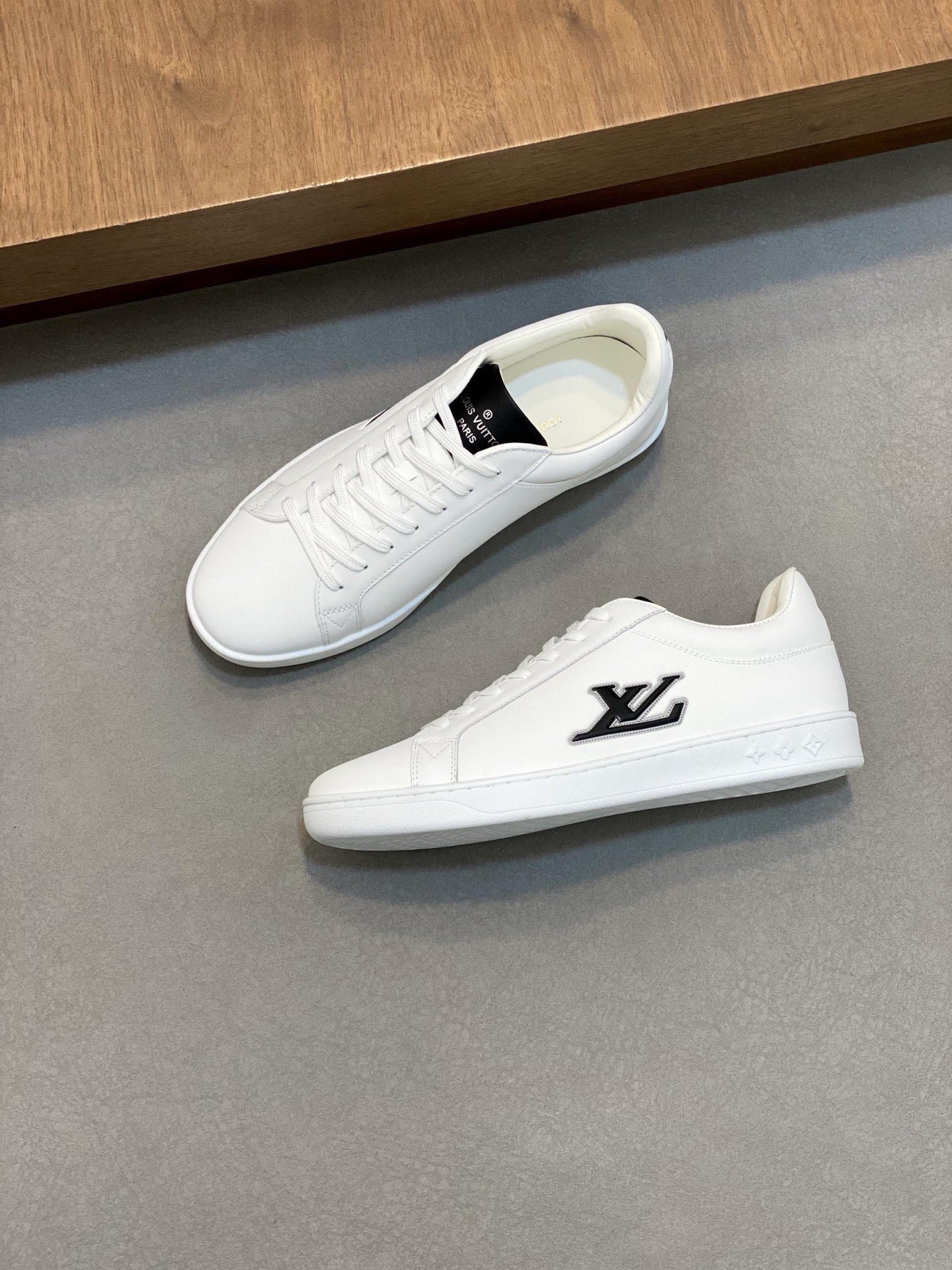 LV Style Leather Men's Shoes style reference detail image 9 from source 780796
