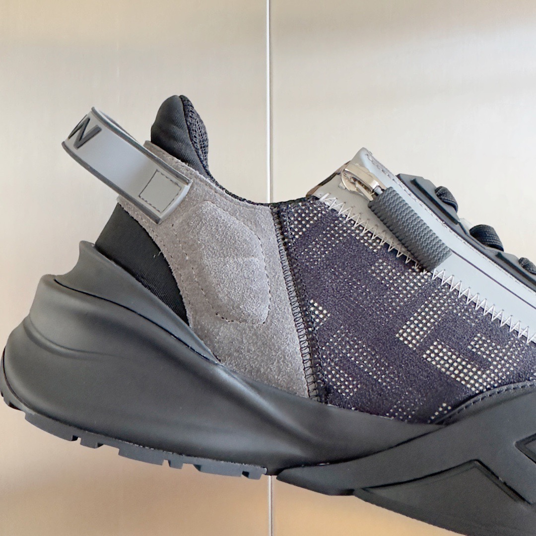 Fendi Style Black Leather Men's Shoes style reference detail image 8 from source 781759
