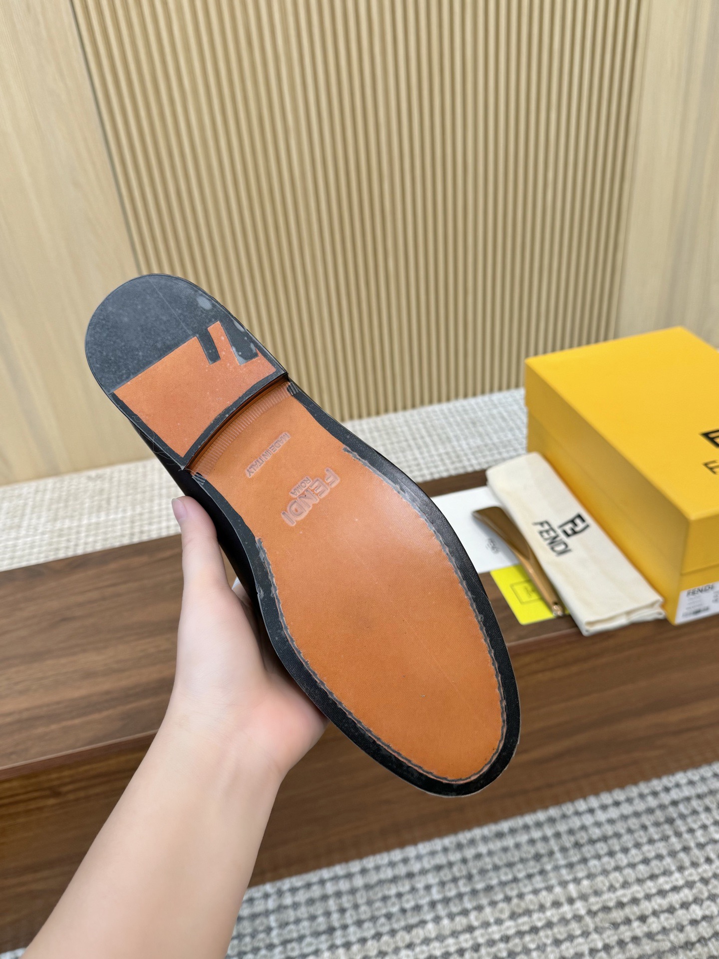 Fendi Style Leather Men's Shoes style reference detail image 9 from source 781832