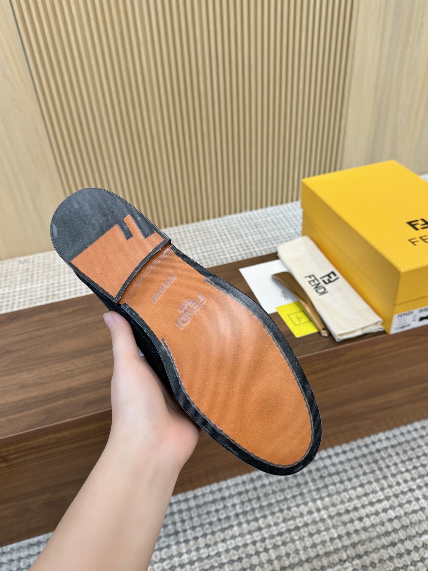 Fendi Style Leather Men's Shoes style reference detail image 9 from source 781833