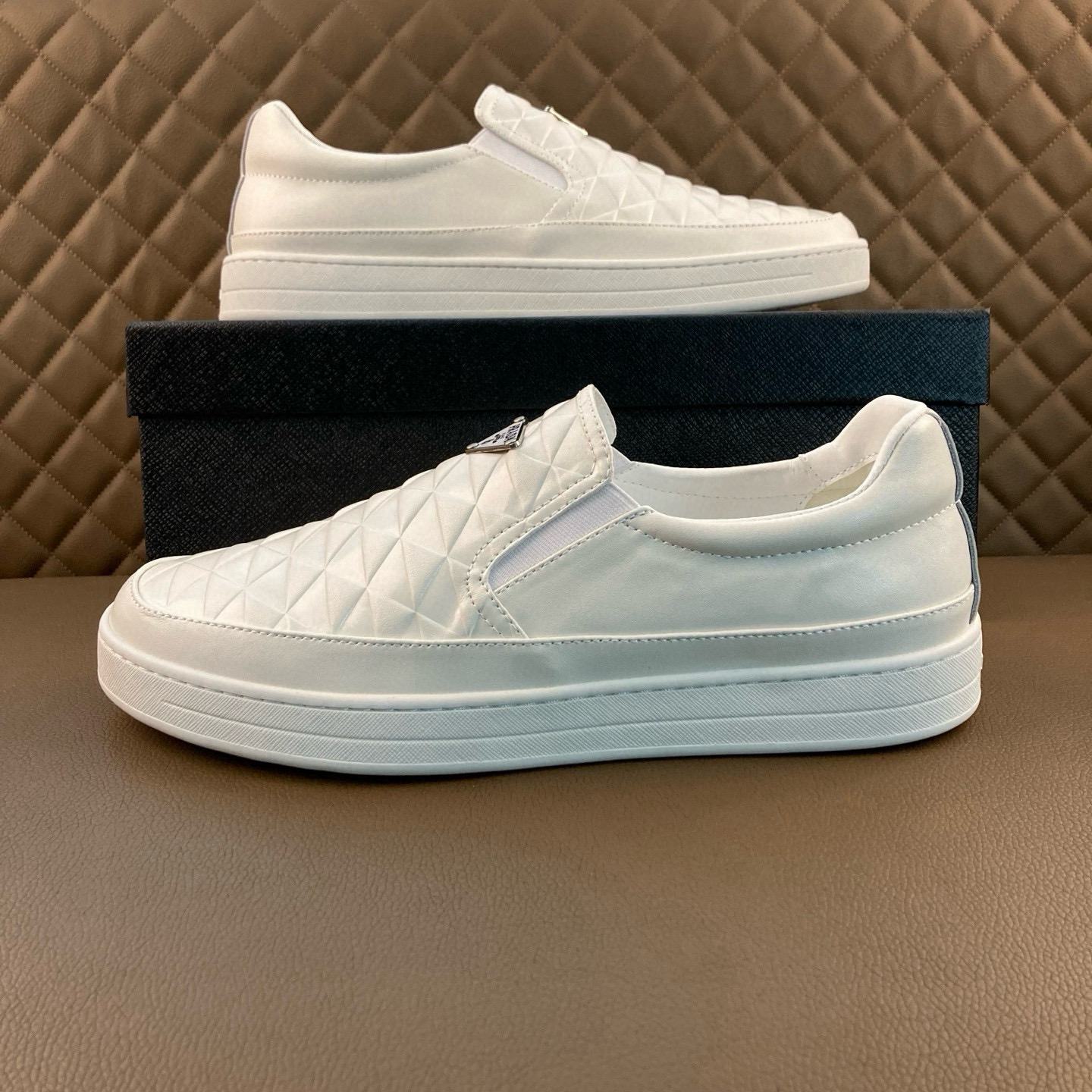 Prada Style White Leather Men's Shoes Men's Shoes Men's Shoes detail image 5 from source 767201