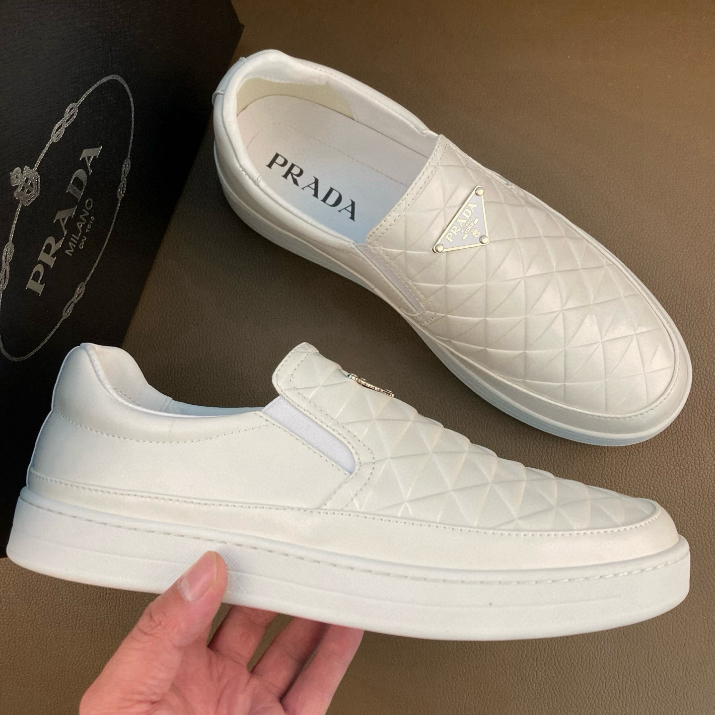 Prada Style White Leather Men's Shoes Men's Shoes Men's Shoes detail image 3 from source 767201