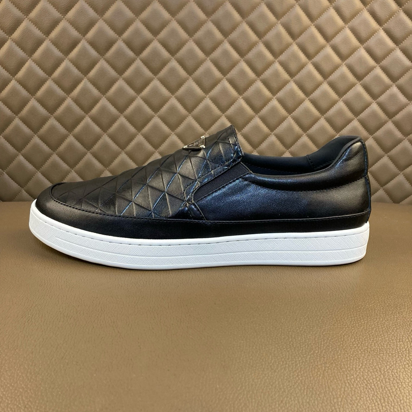 Prada Style White Leather Men's Shoes Lookbook Reference image 2