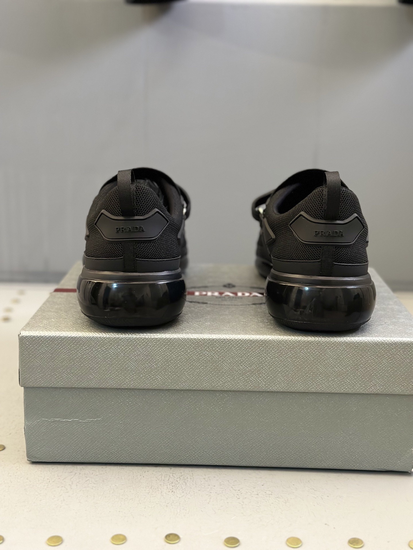 Prada Style Leather Men's Shoes style reference detail image 7 from source 781921
