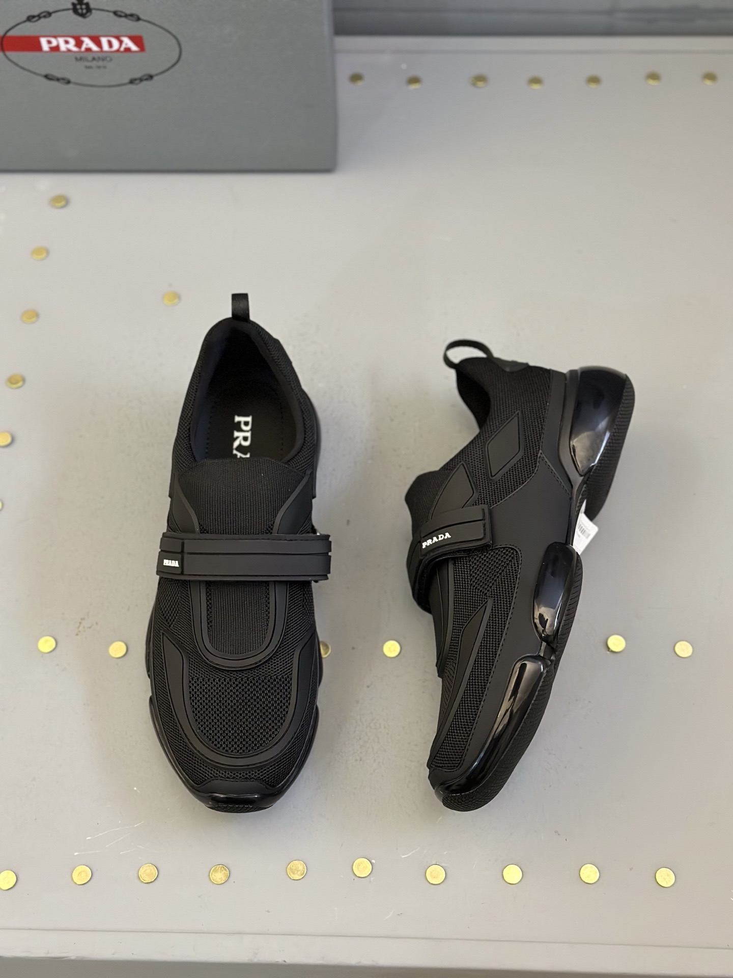 Prada Style Leather Men's Shoes style reference detail image 4 from source 781921