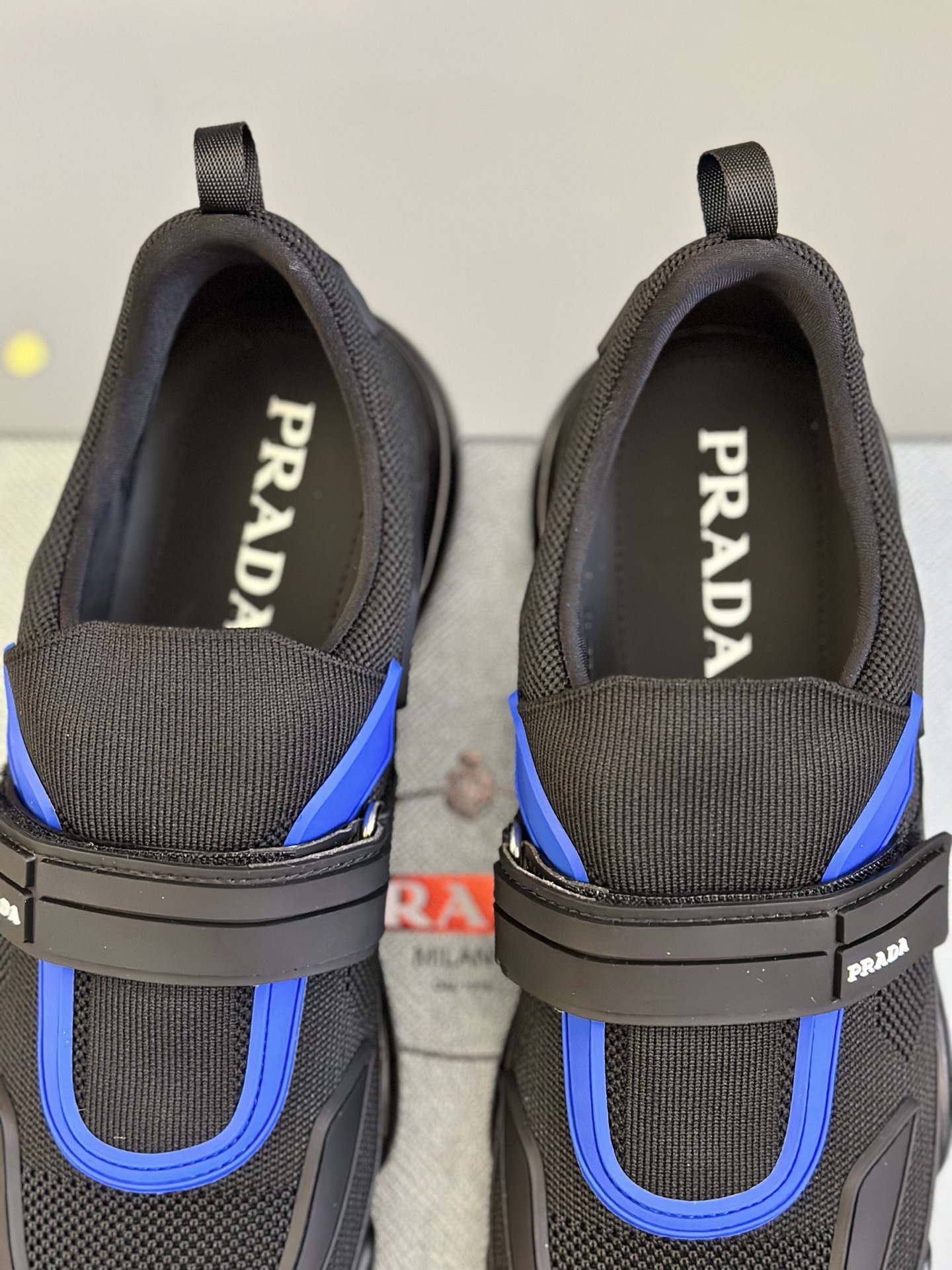 Prada Style Leather Men's Shoes style reference detail image 3 from source 781918