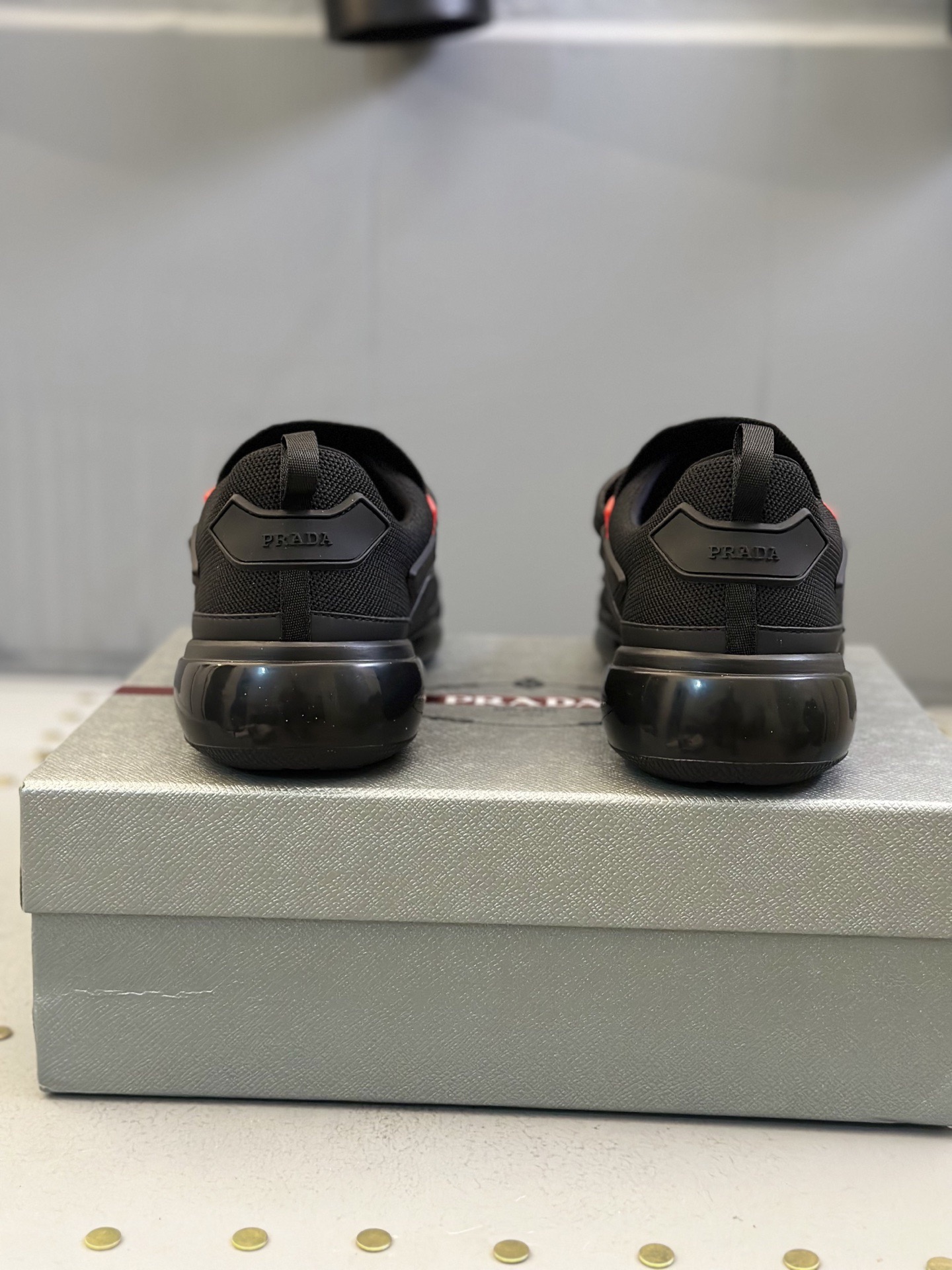 Prada Style Leather Men's Shoes style reference detail image 8 from source 781919