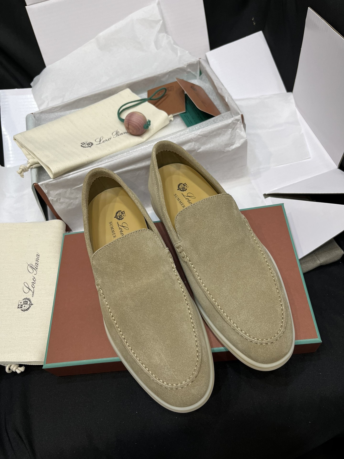 Loro Piana(男) Style Leather Men's Shoes Lookbook Reference image 1