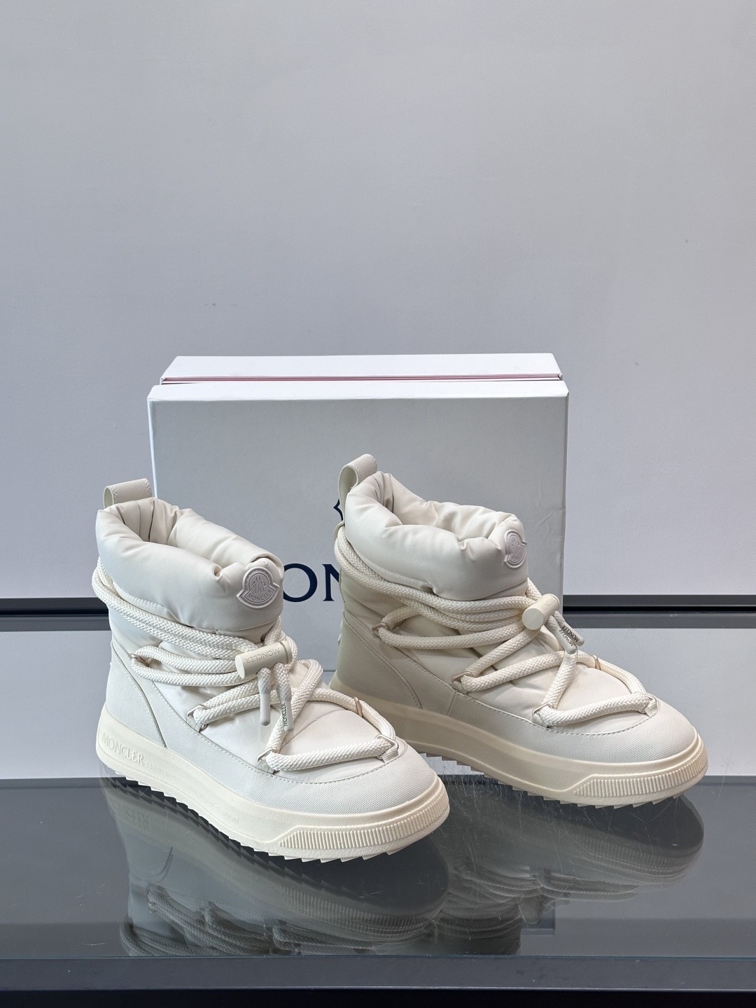 Moncler Style Leather Men's Shoes Men's Shoes Men's Shoes detail image 5 from source 783160