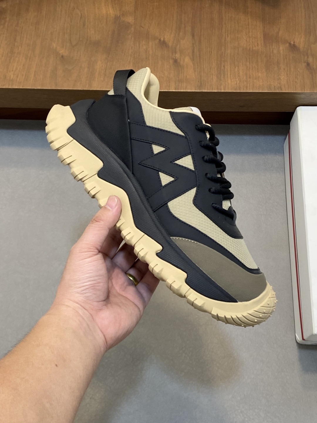 Moncler Style Leather Men's Shoes Men's Shoes Men's Shoes detail image 4 from source 783161