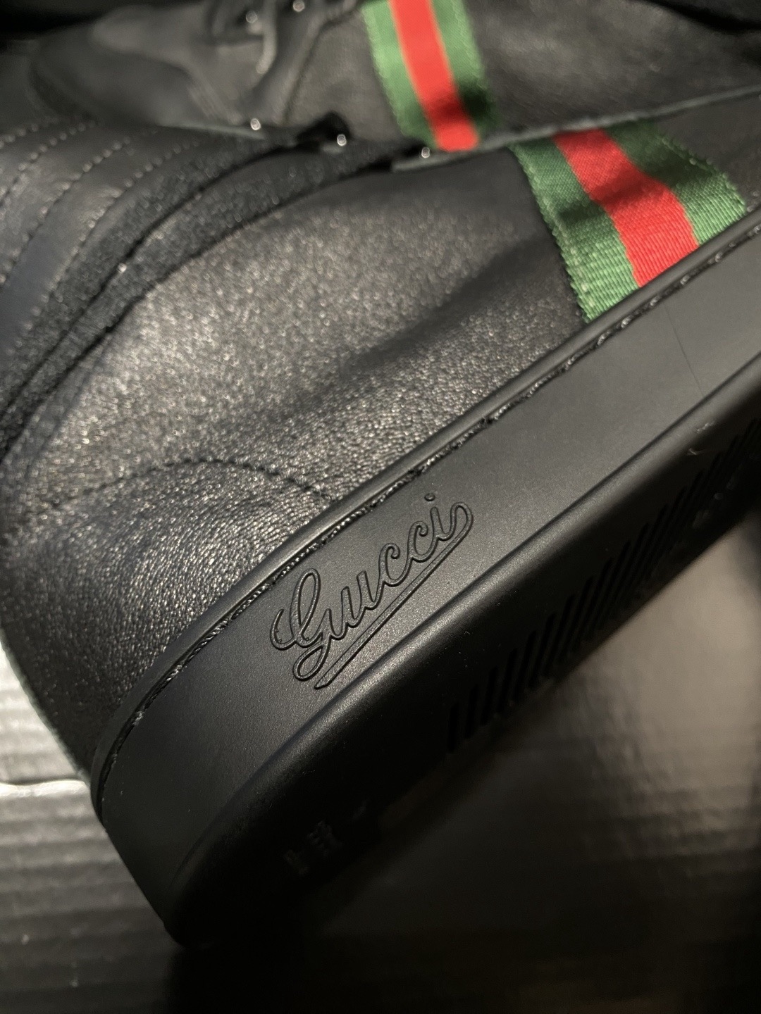 Gucci Style Leather Men's Shoes style reference detail image 8 from source 781267